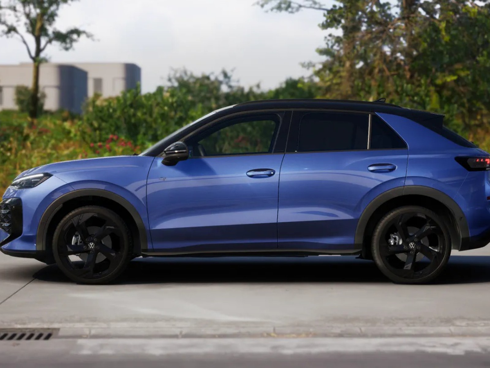 Volkswagen T-Roc 1.5 etsi r-line 150cv dsg - 3
