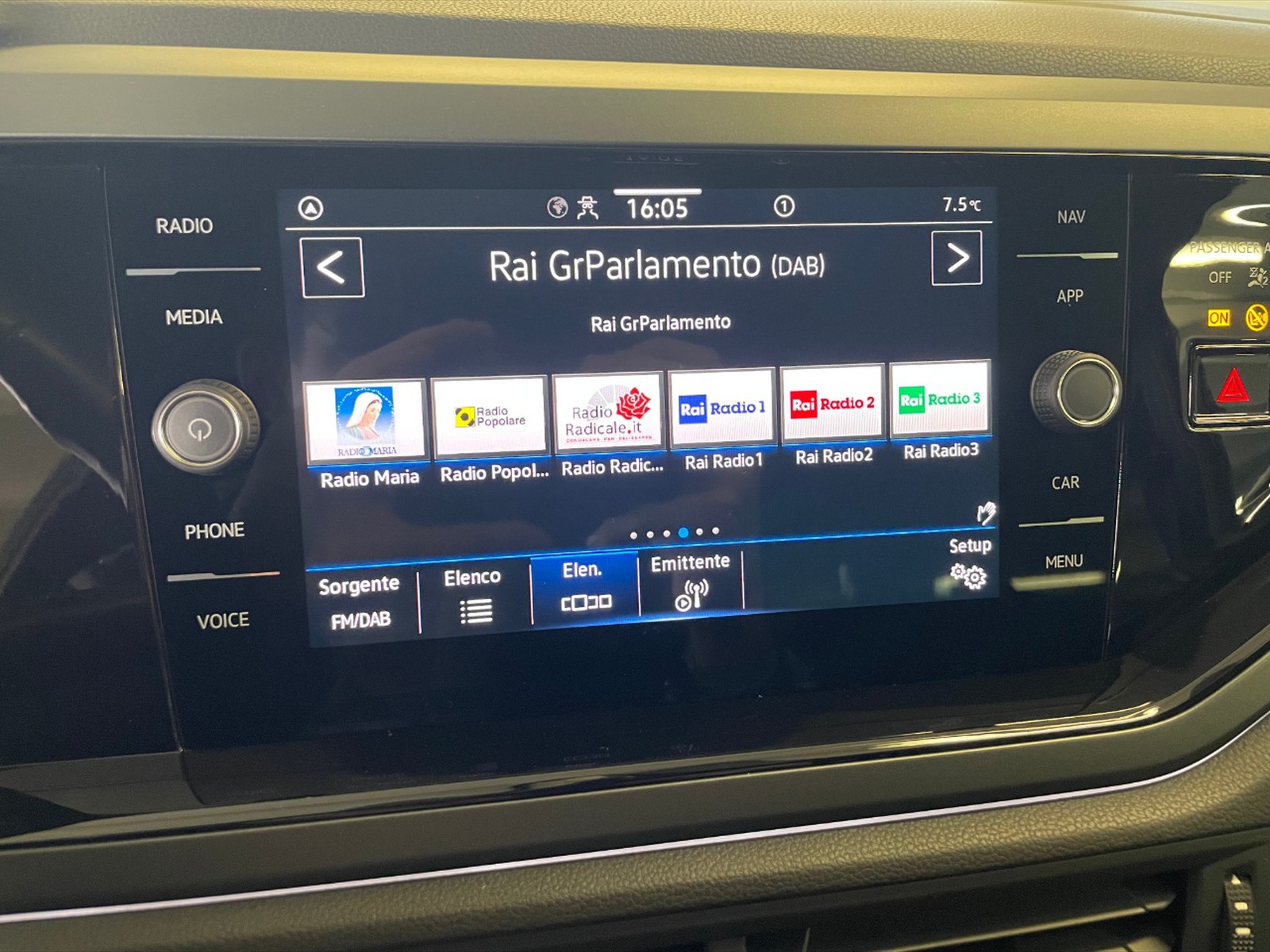 Volkswagen Taigo 1.0 tsi r-line 115cv - 15