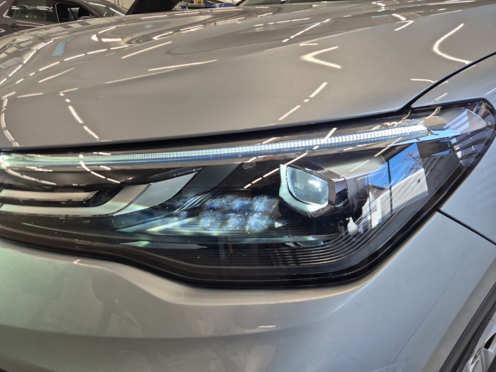 Volkswagen Tiguan 2.0 tdi life 150cv dsg - 22