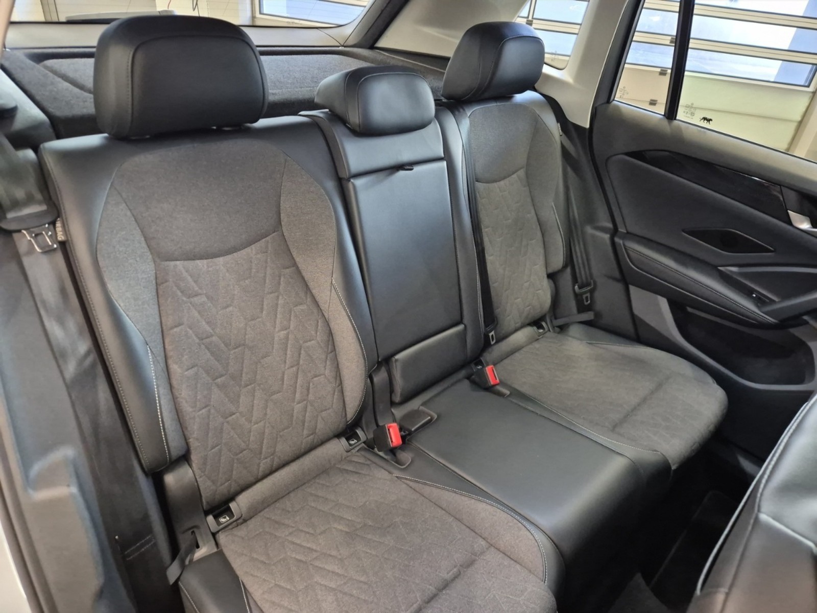 Volkswagen Tiguan 2.0 tdi life 150cv dsg - 10