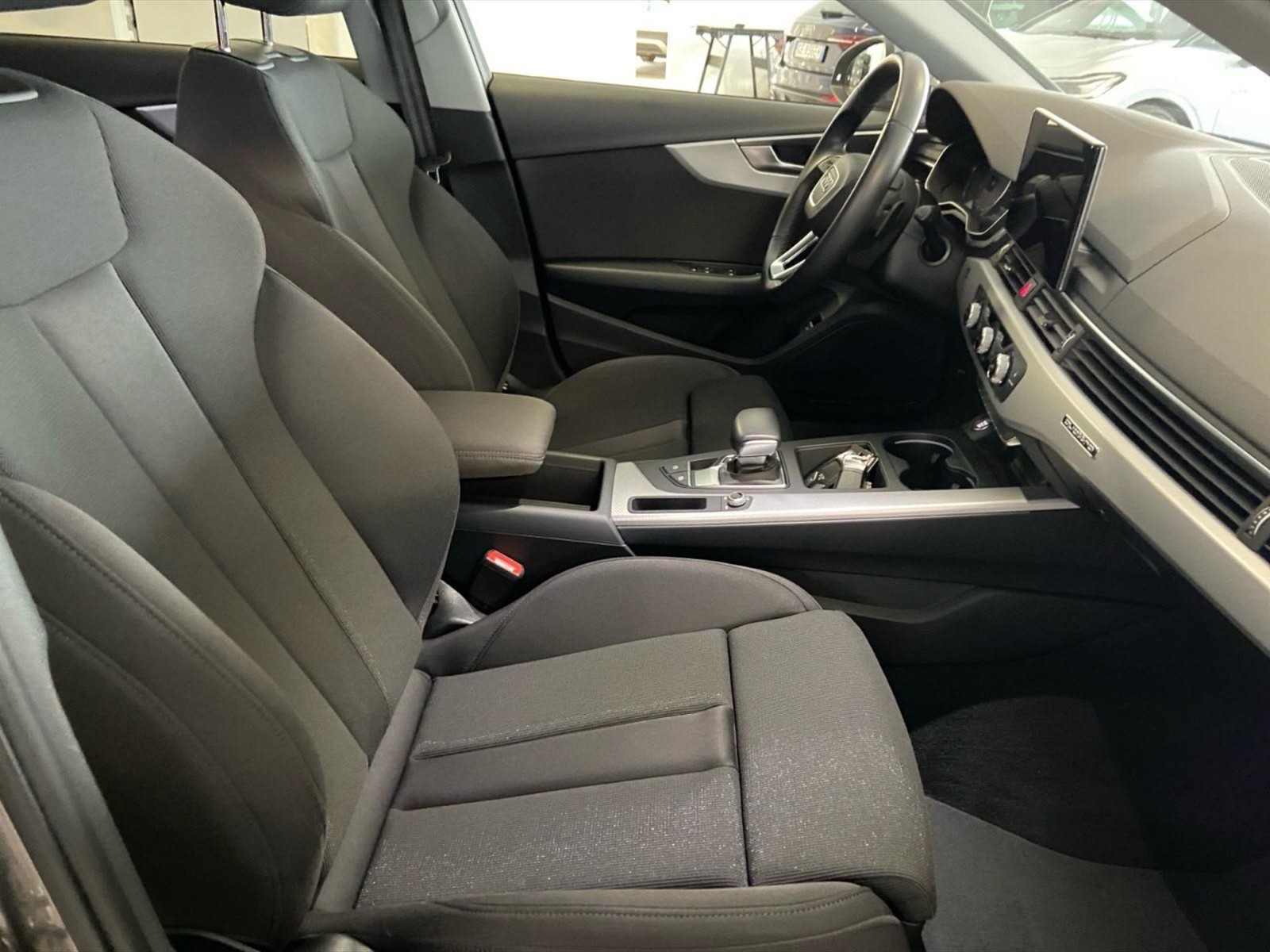 Audi A4 avant 40 2.0 tdi mhev business advanced quattro 204cv s-tronic - 8