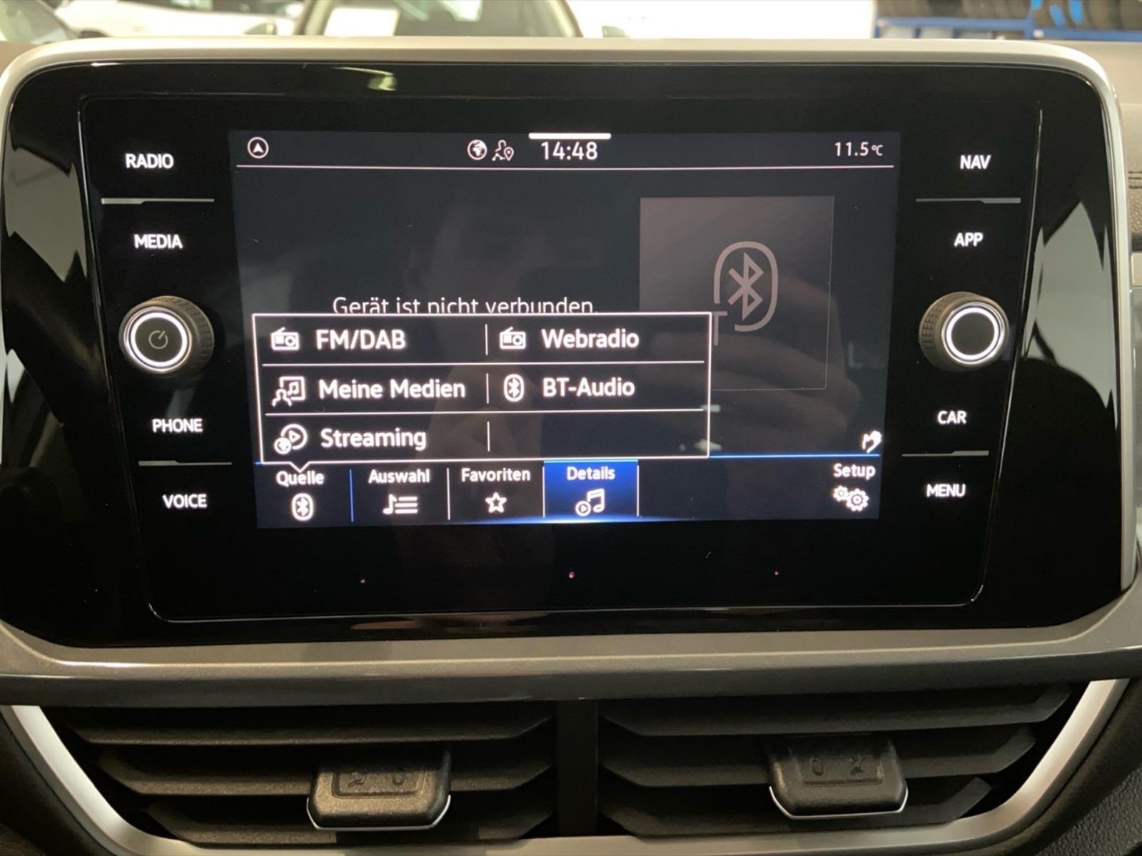 Volkswagen T-Roc 1.5 tsi style dsg - 22