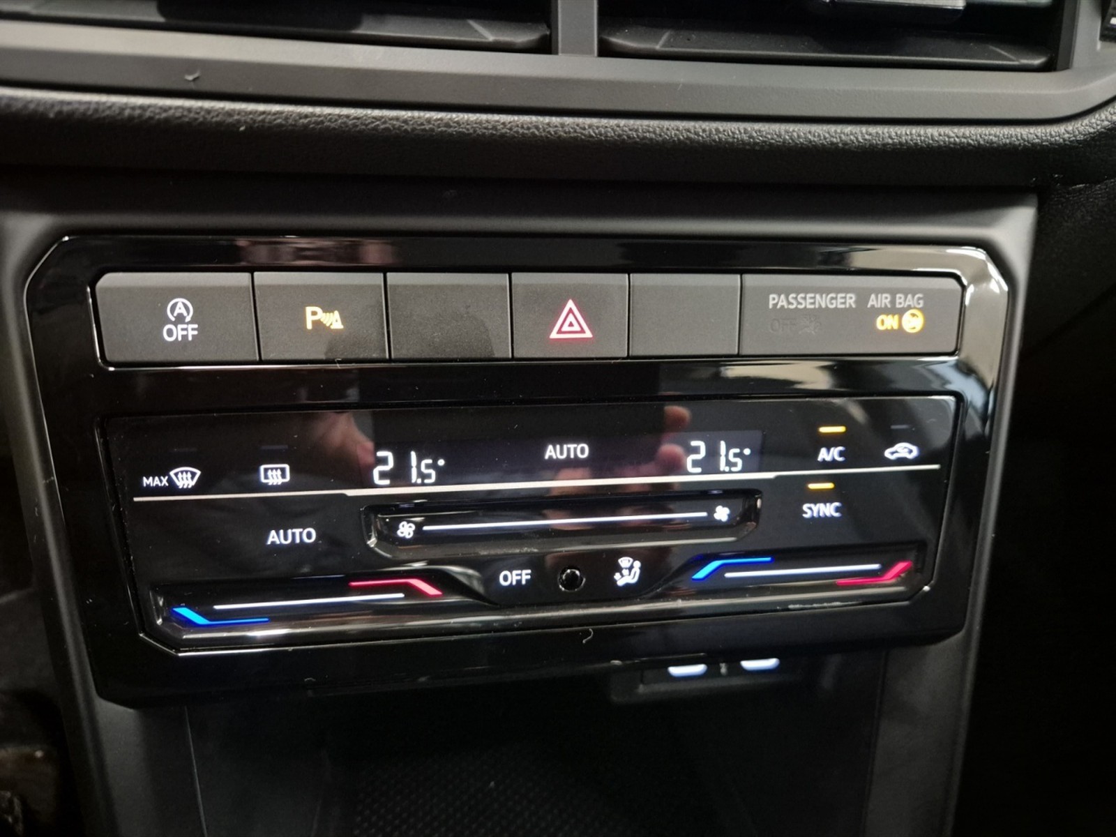 Volkswagen T-Cross 1.0 tsi style 95cv - 18