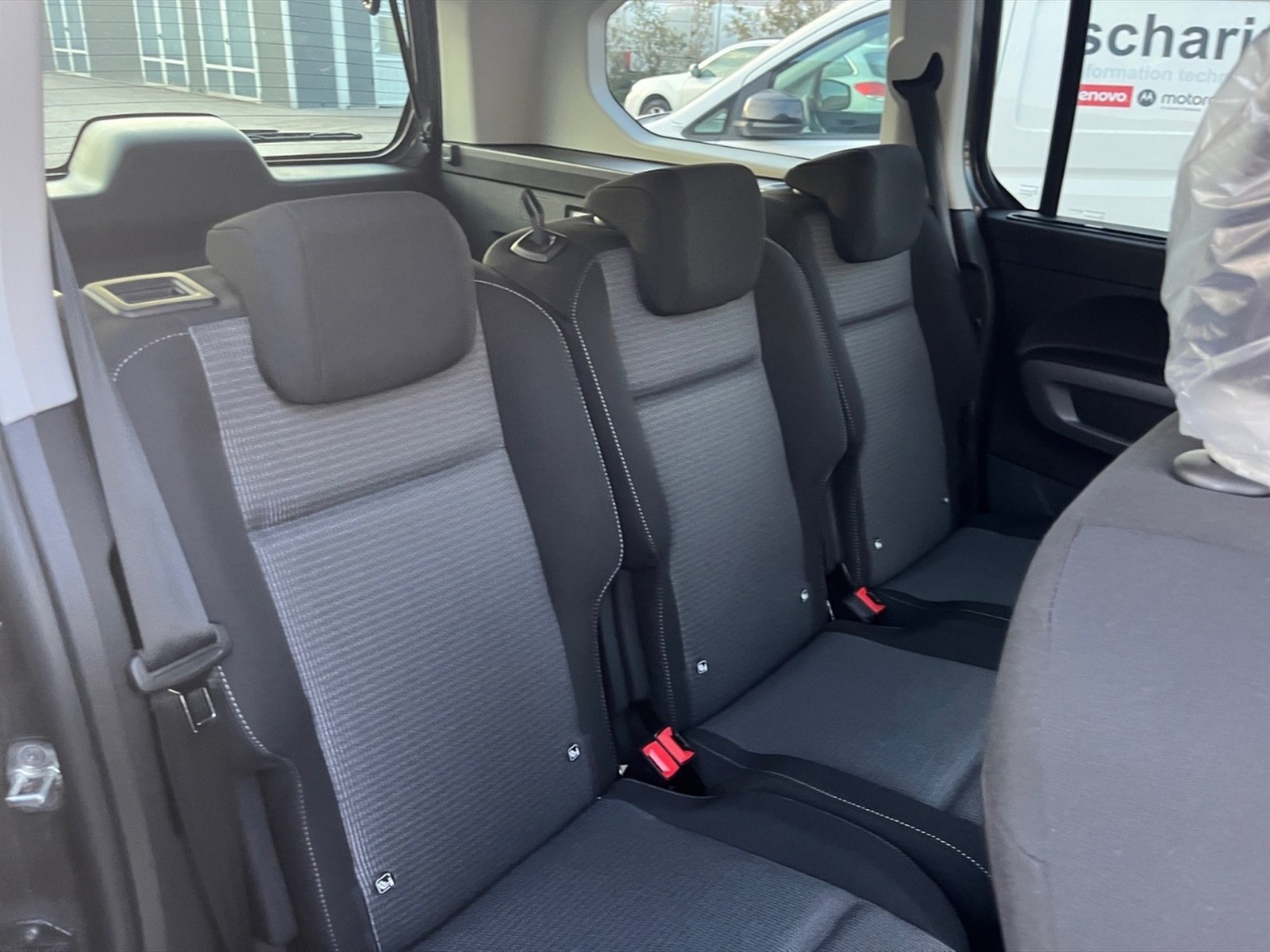 Toyota Proace City electric l2 50kwh d executive - 9