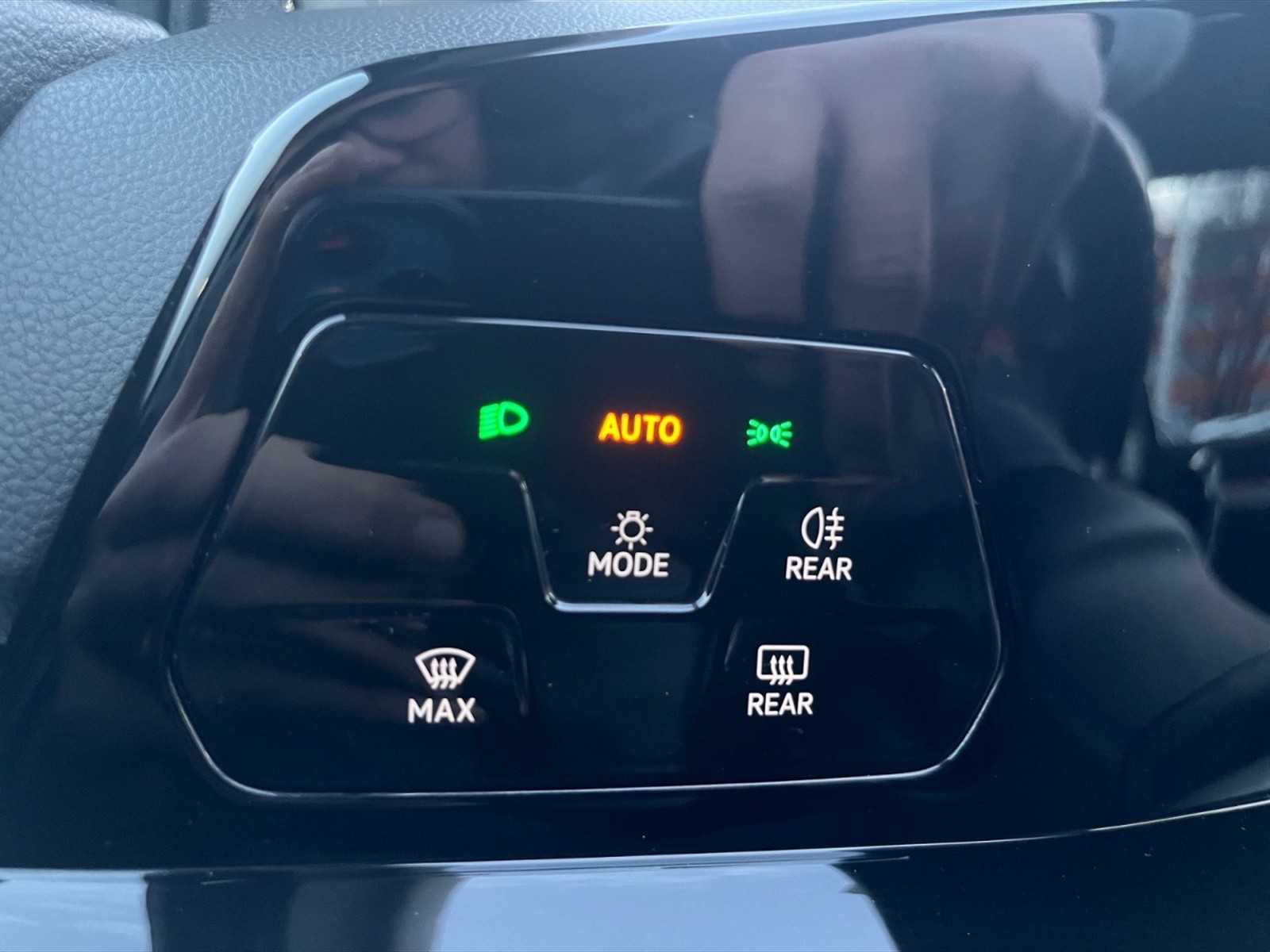 Volkswagen Golf variant 1.5 tsi evo life 130cv - 23