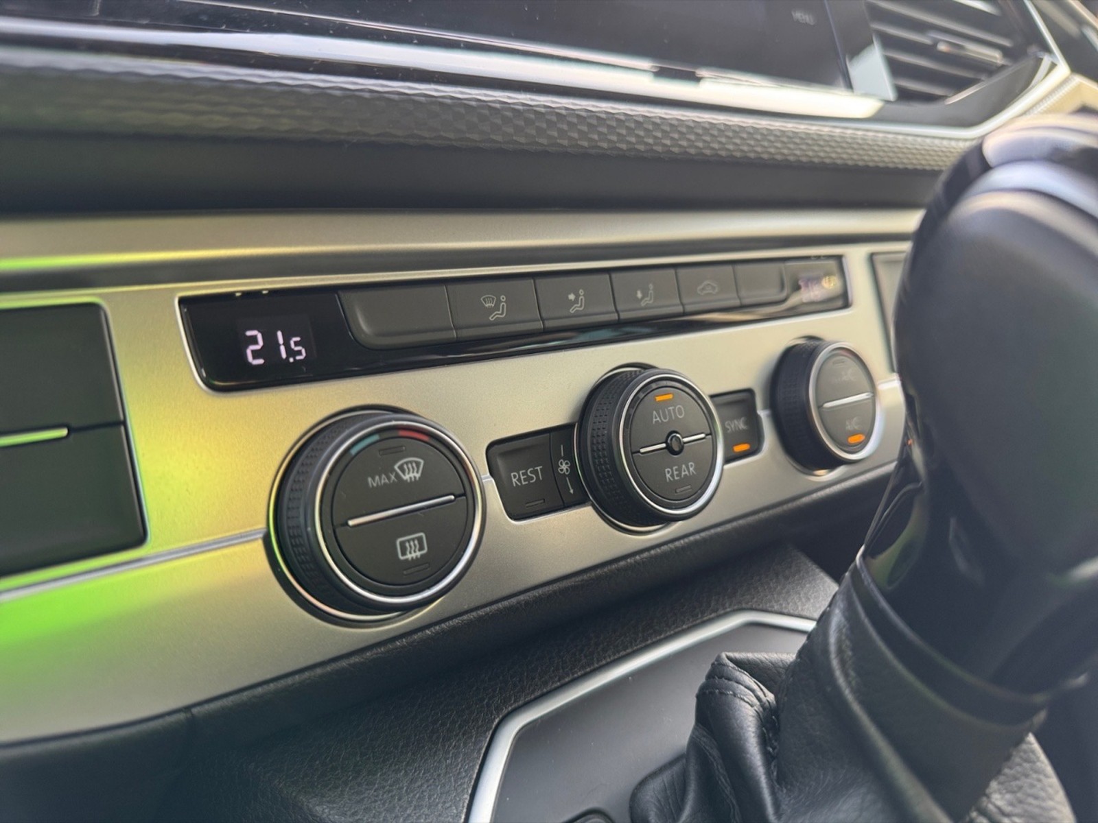 Volkswagen T6.1 Multivan 2.0 tdi trendline 4motion 150cv dsg 7p.ti - 23