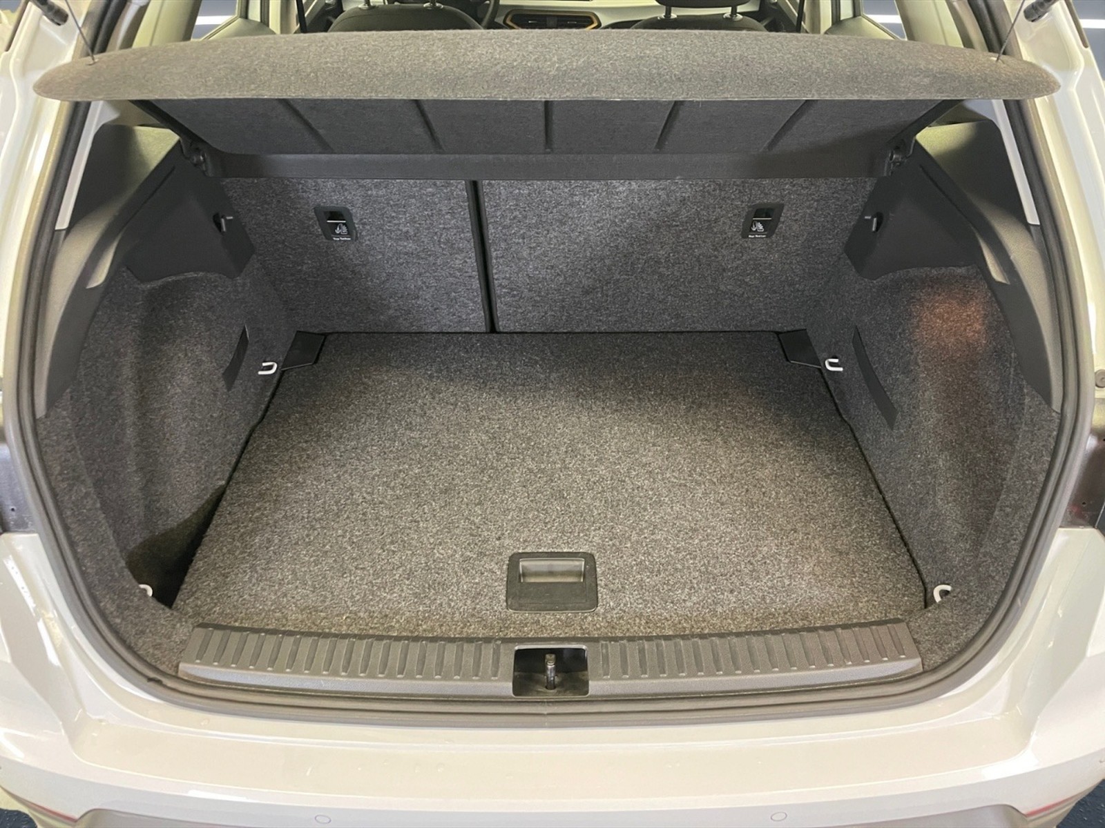 Seat Arona 1.0 ecotsi style 95cv - 11