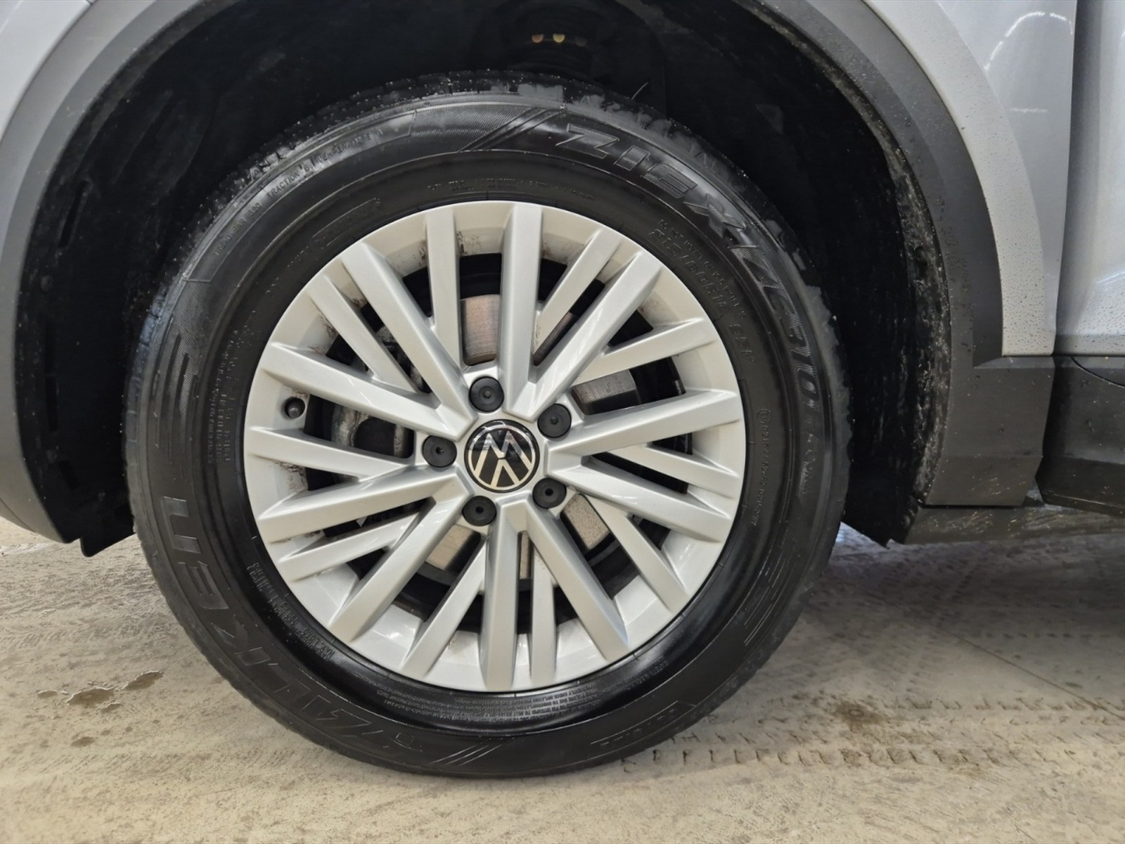 Volkswagen T-Roc 1.5 tsi life dsg - 22