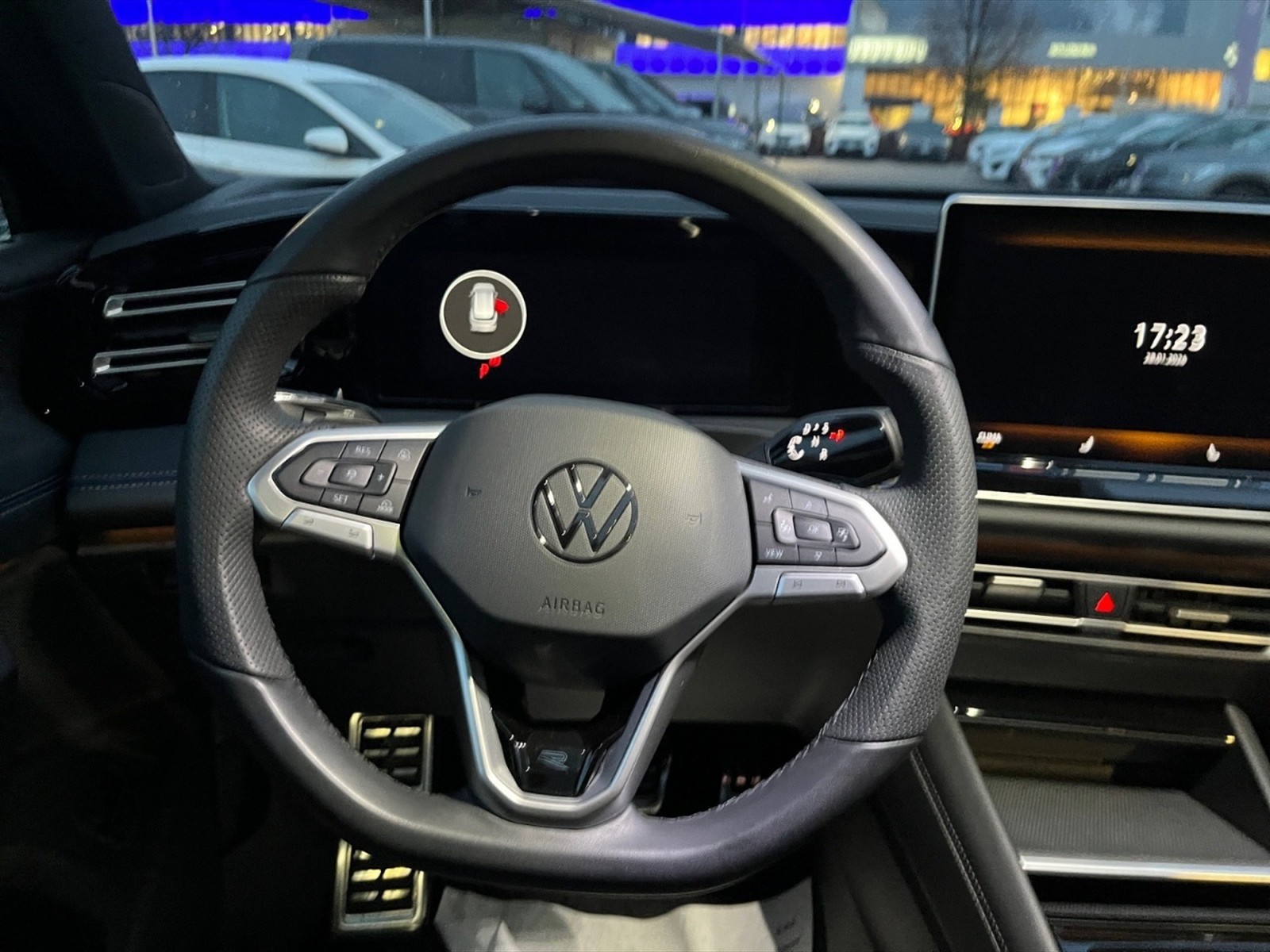 Volkswagen Tiguan 2.0 tdi r-line plus 4motion 193cv dsg - 8