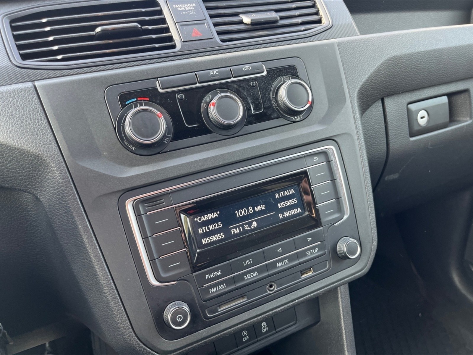 Volkswagen VIC Caddy 2.0 tdi 122cv 4motion e6 - 14