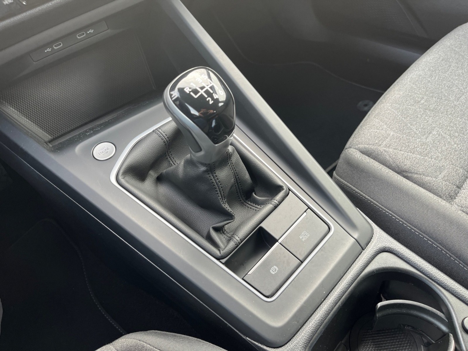 Volkswagen Golf 2.0 tdi life 115cv - 19