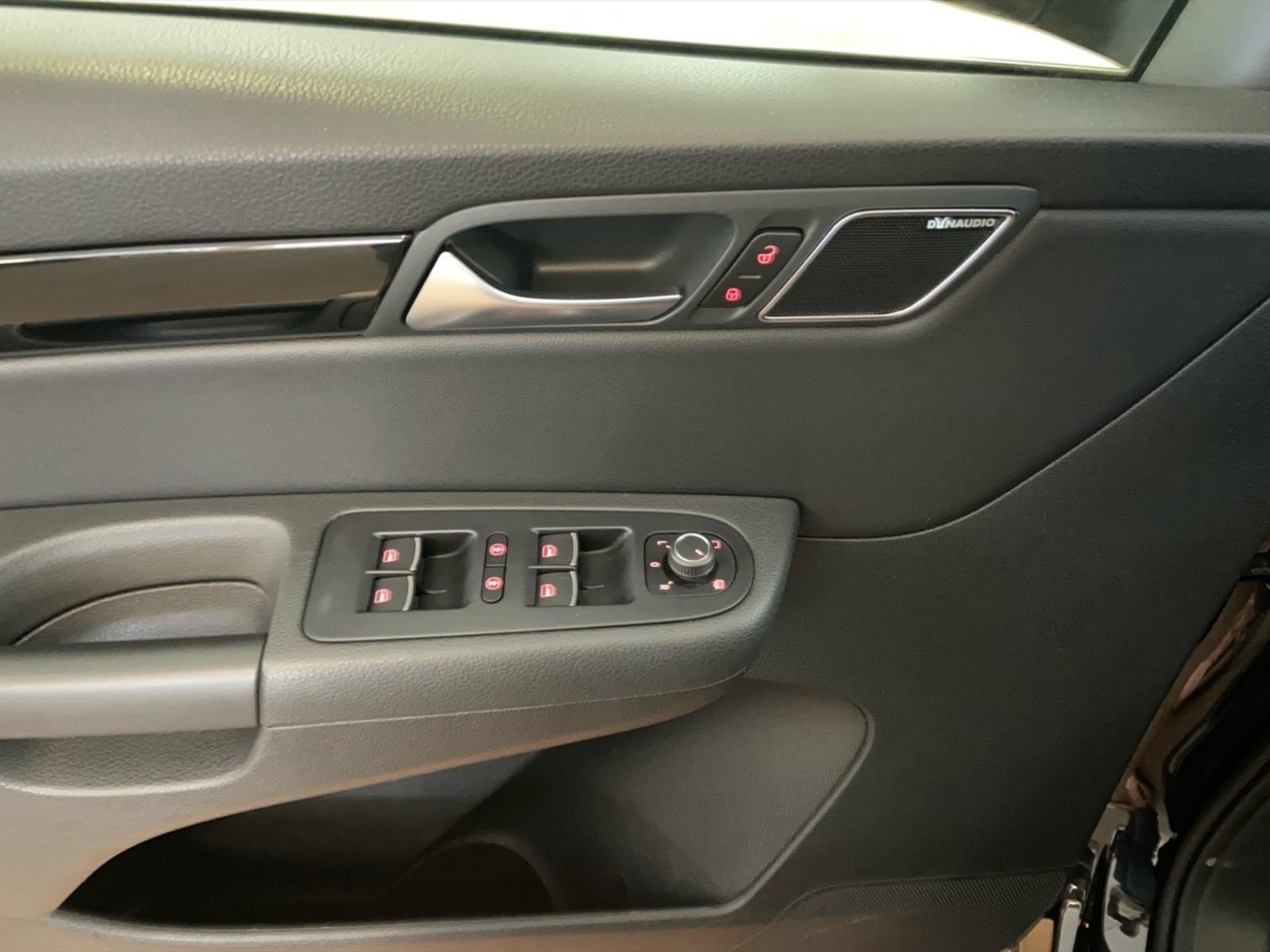 Volkswagen Sharan 2.0 tdi executive 4motion 177cv dsg - 14