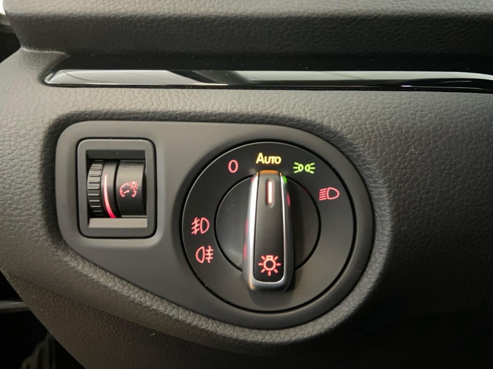 Volkswagen Sharan 2.0 tdi executive 4motion 177cv dsg - 15