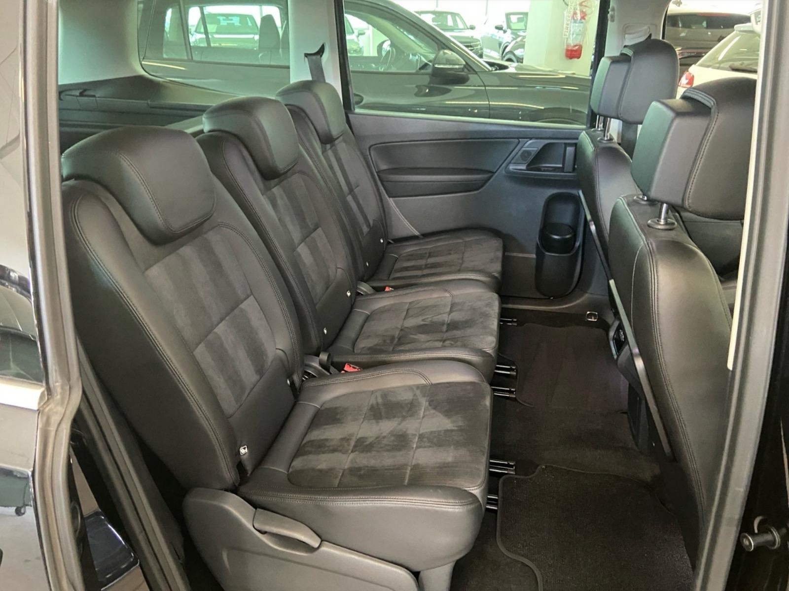 Volkswagen Sharan 2.0 tdi executive 4motion 177cv dsg - 10