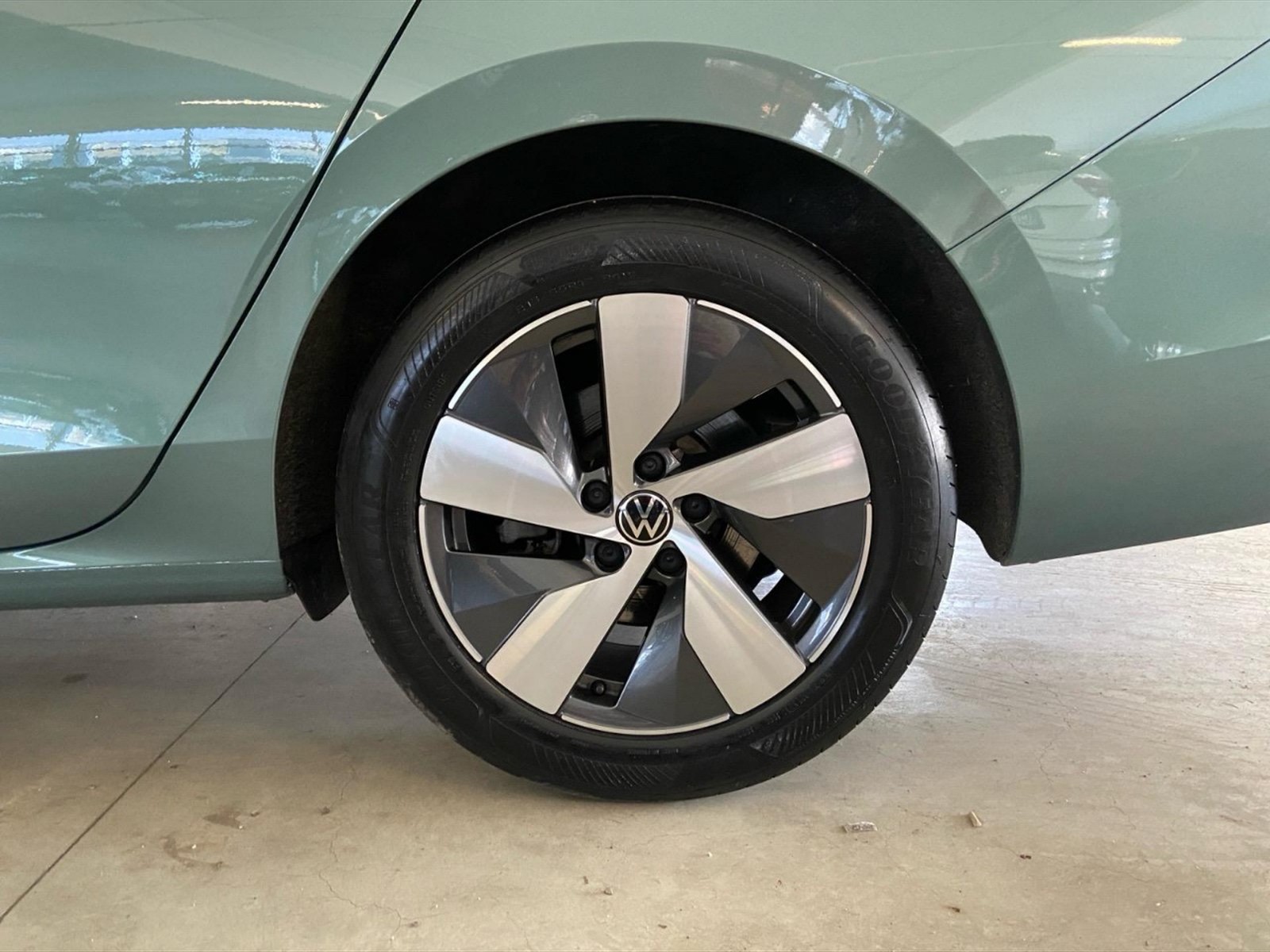 Volkswagen Passat 1.5 etsi act business 150cv dsg - 32