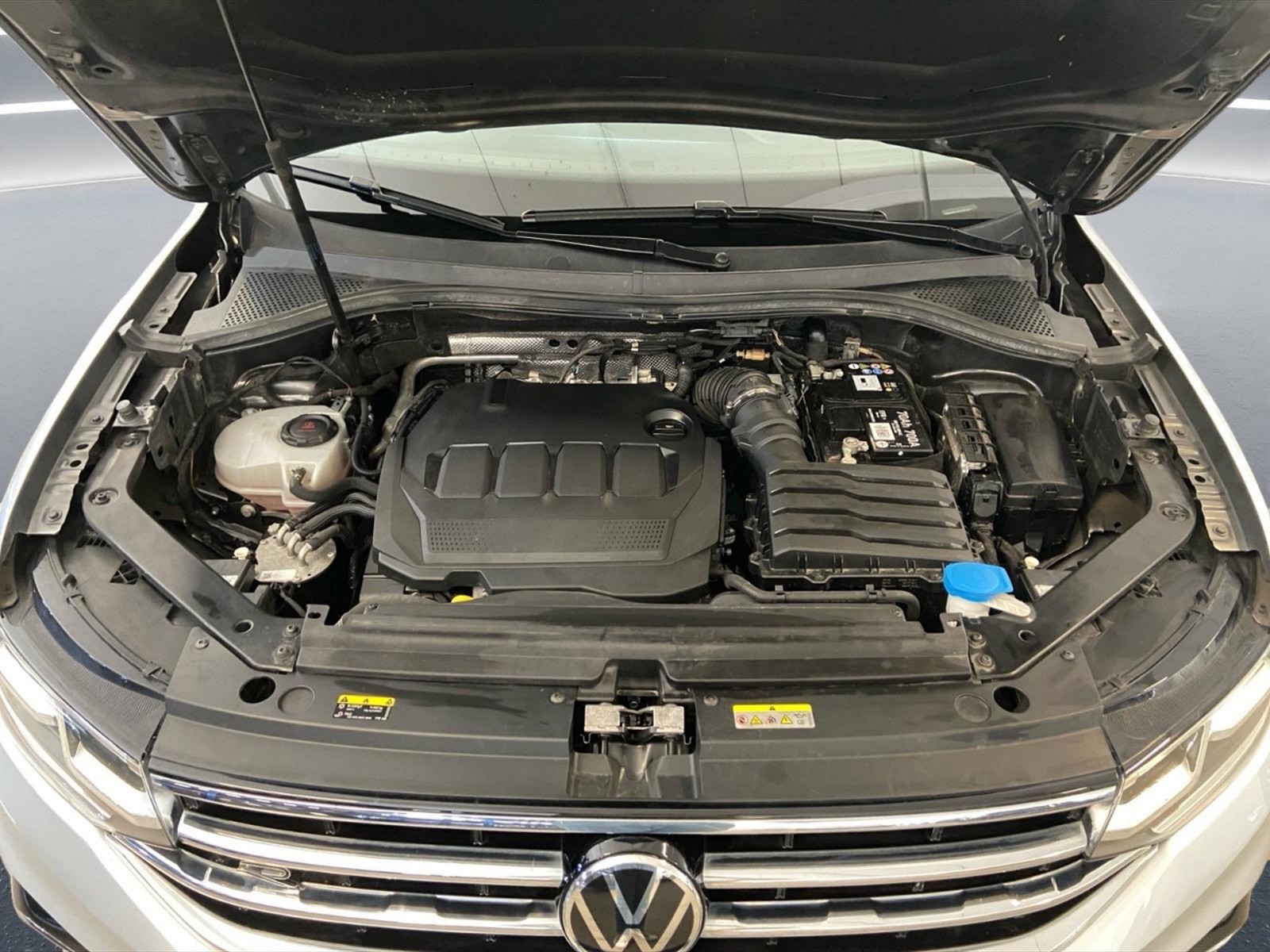 Volkswagen Tiguan 2.0 tdi r-line 4motion 200cv dsg - 11