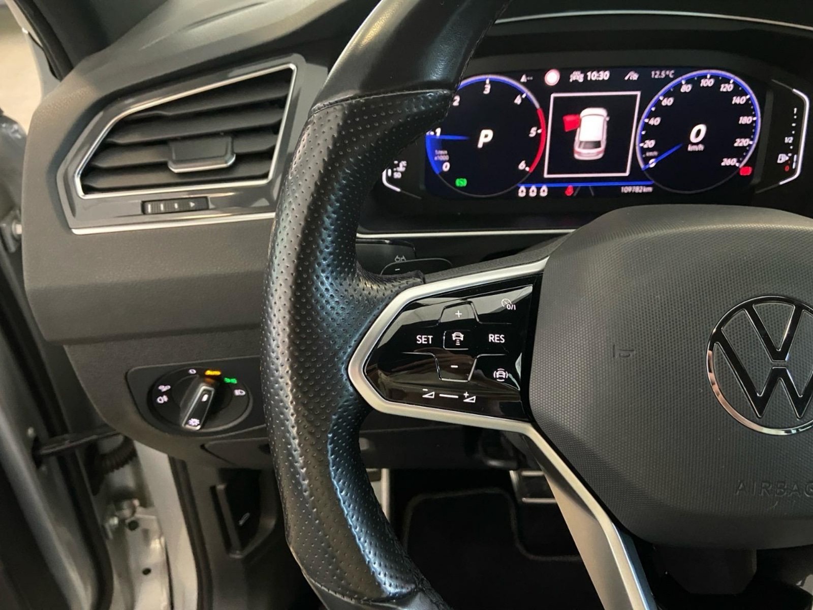 Volkswagen Tiguan 2.0 tdi r-line 4motion 200cv dsg - 15