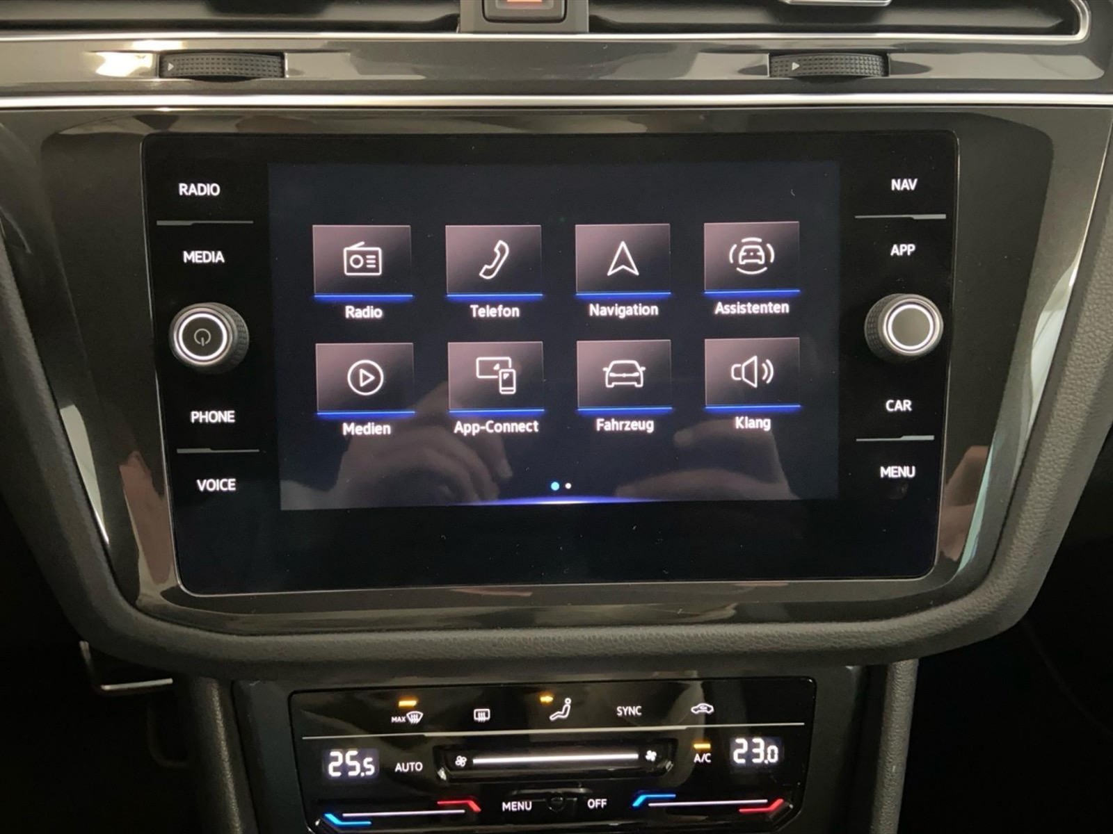 Volkswagen Tiguan 2.0 tdi r-line 4motion 200cv dsg - 19