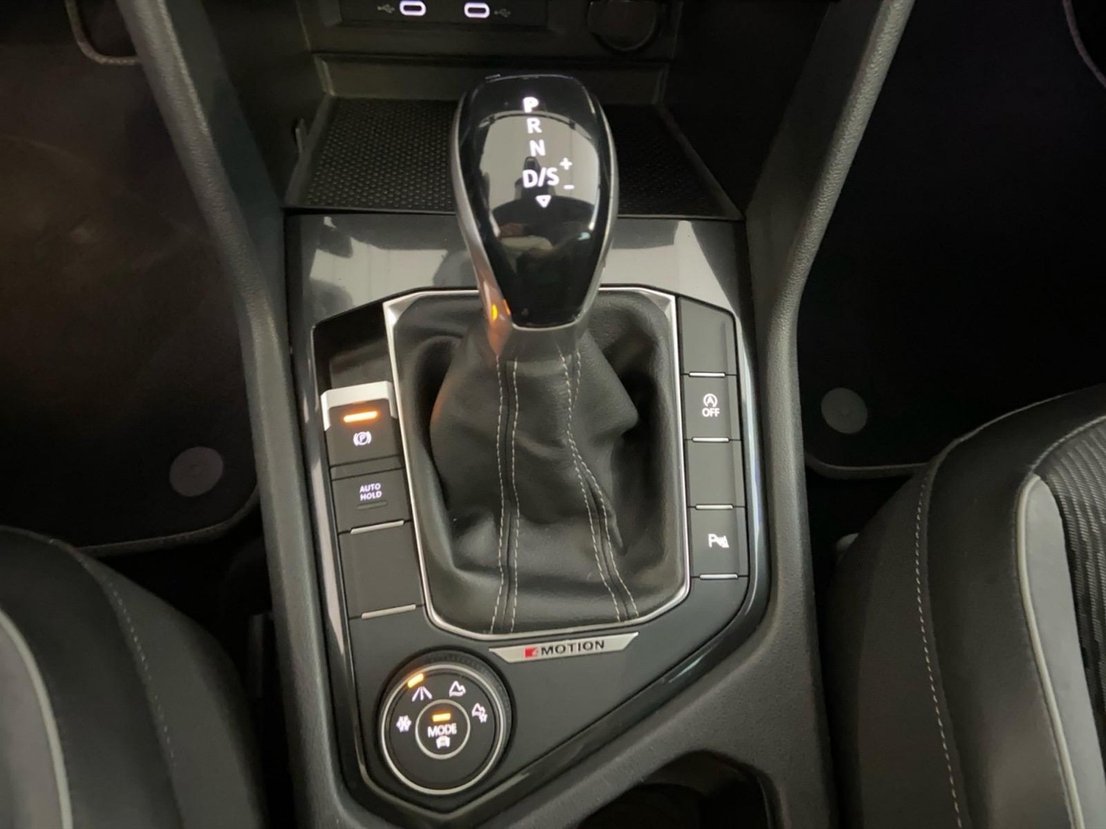 Volkswagen Tiguan 2.0 tdi r-line 4motion 200cv dsg - 26