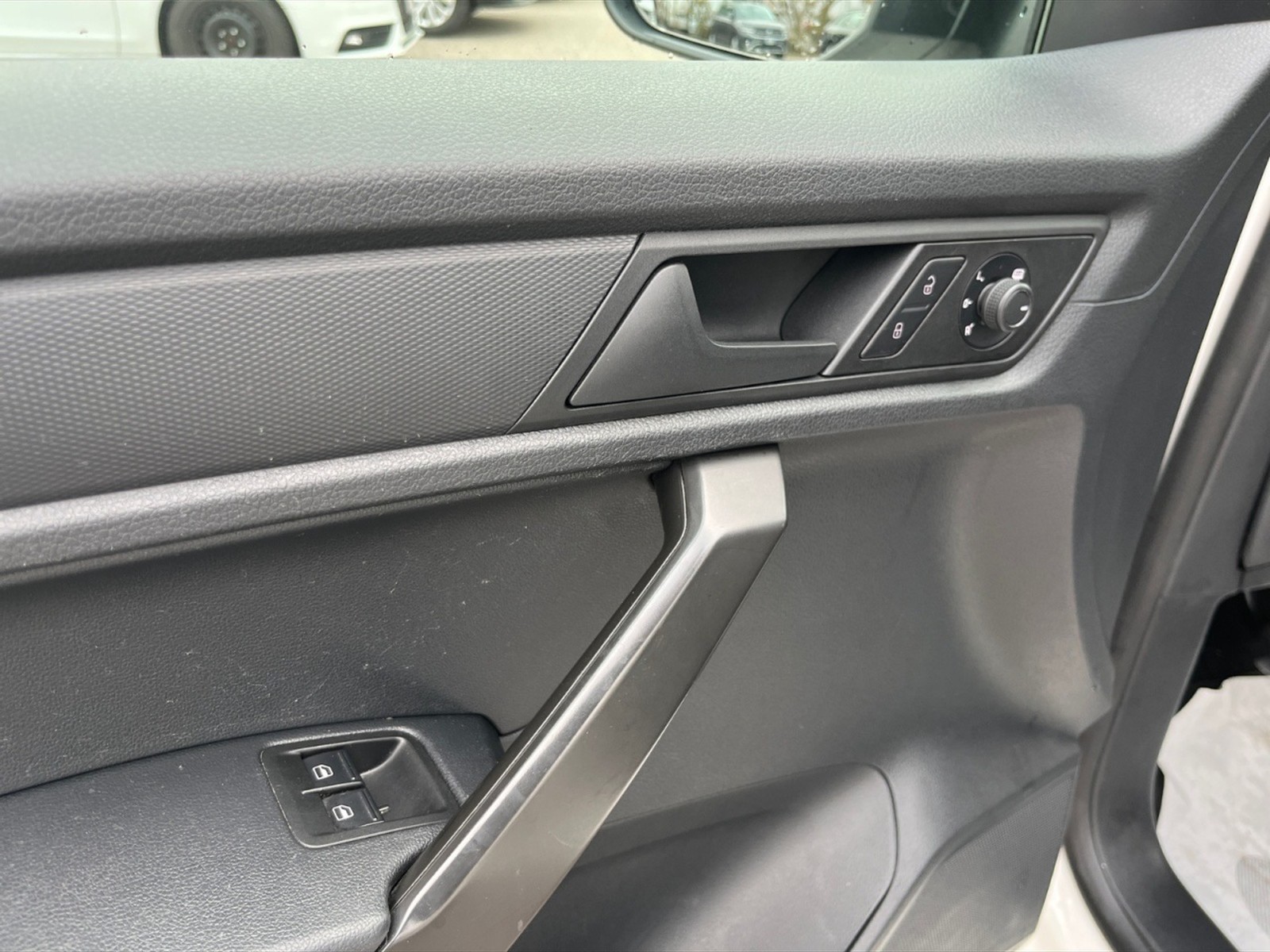 Volkswagen VIC Caddy maxi 2.0 tdi 102cv van business e6 - 17