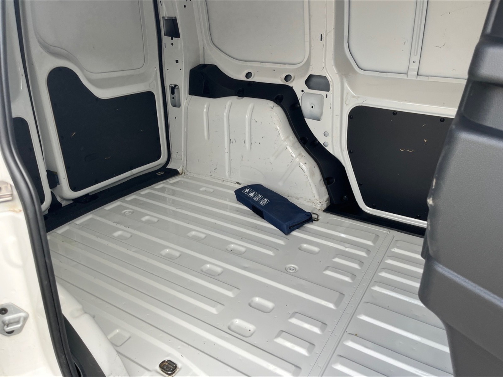 Volkswagen VIC Caddy cargo 2.0 tdi 102cv business - 10