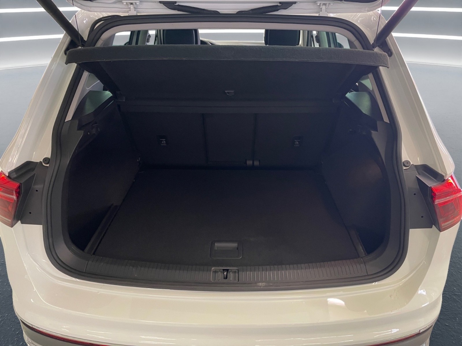 Volkswagen Tiguan 2.0 tdi elegance 4motion 150cv dsg - 12