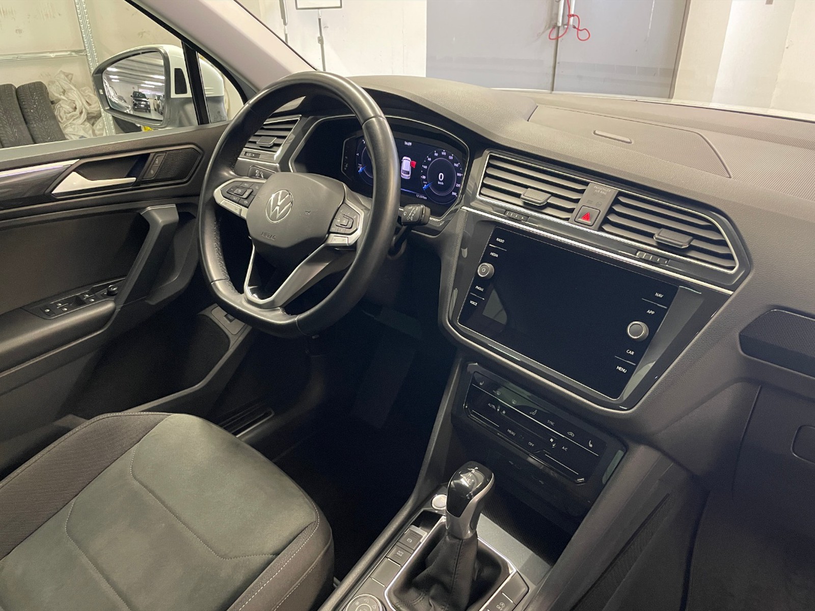 Volkswagen Tiguan 2.0 tdi elegance 4motion 150cv dsg - 7