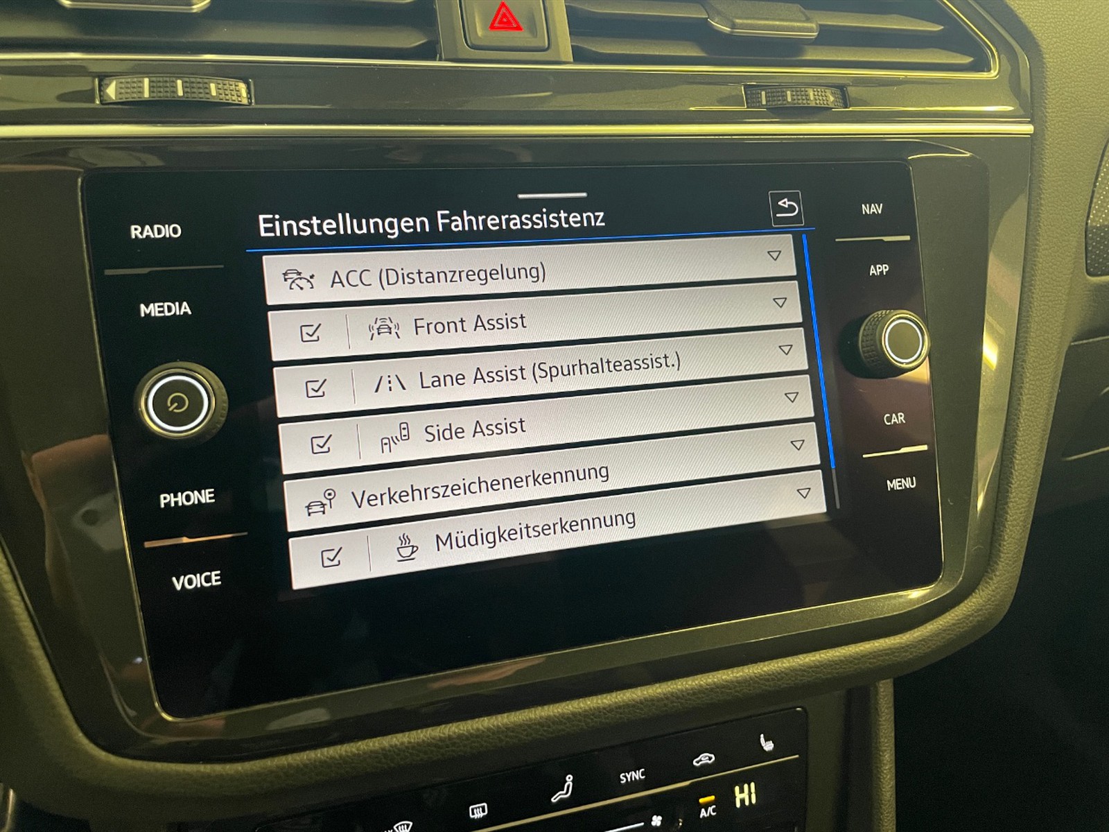 Volkswagen Tiguan 2.0 tdi r-line 4motion 150cv dsg - 15