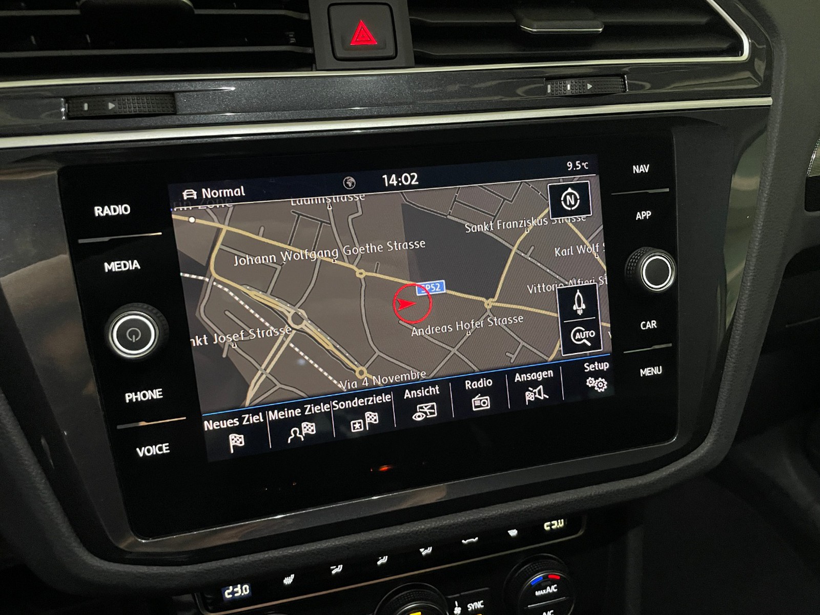 Volkswagen Tiguan Advanced R-Line 2.0 tdi 4motion 150cv dsg - 15