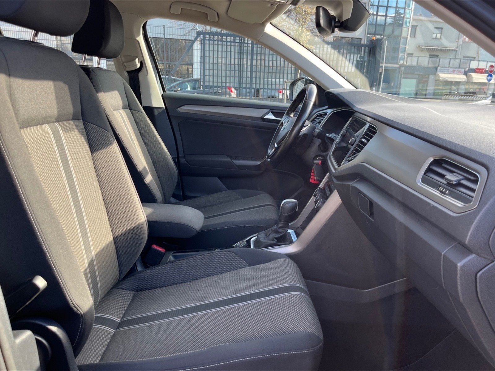 Volkswagen T-Roc 2.0 tdi business 4motion dsg - 9