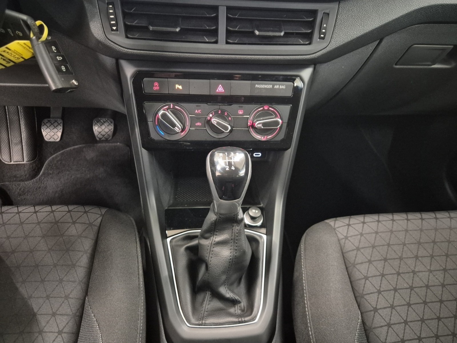 Volkswagen T-Cross 1.0 tsi style 95cv - 19