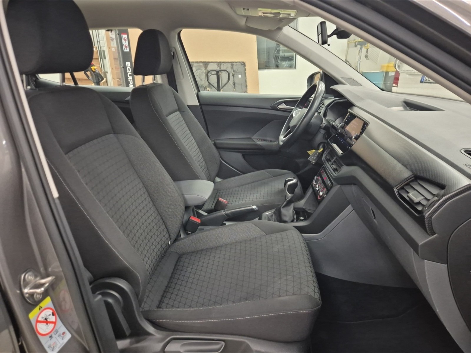 Volkswagen T-Cross 1.0 tsi style 95cv - 9