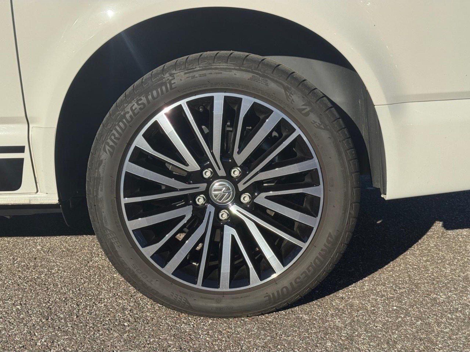 Volkswagen T6.1 California California 2.0 Tdi Beach Tour Edition 150cv DSG - 30