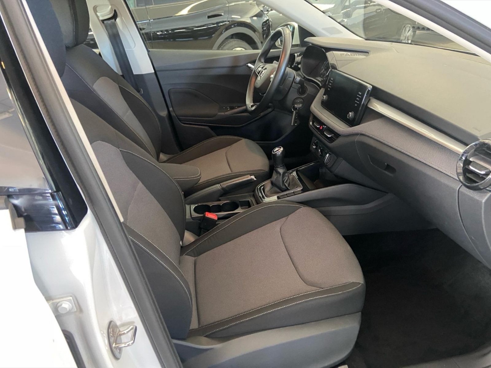 Skoda Fabia 1.0 tsi evo ambition 95cv - 8