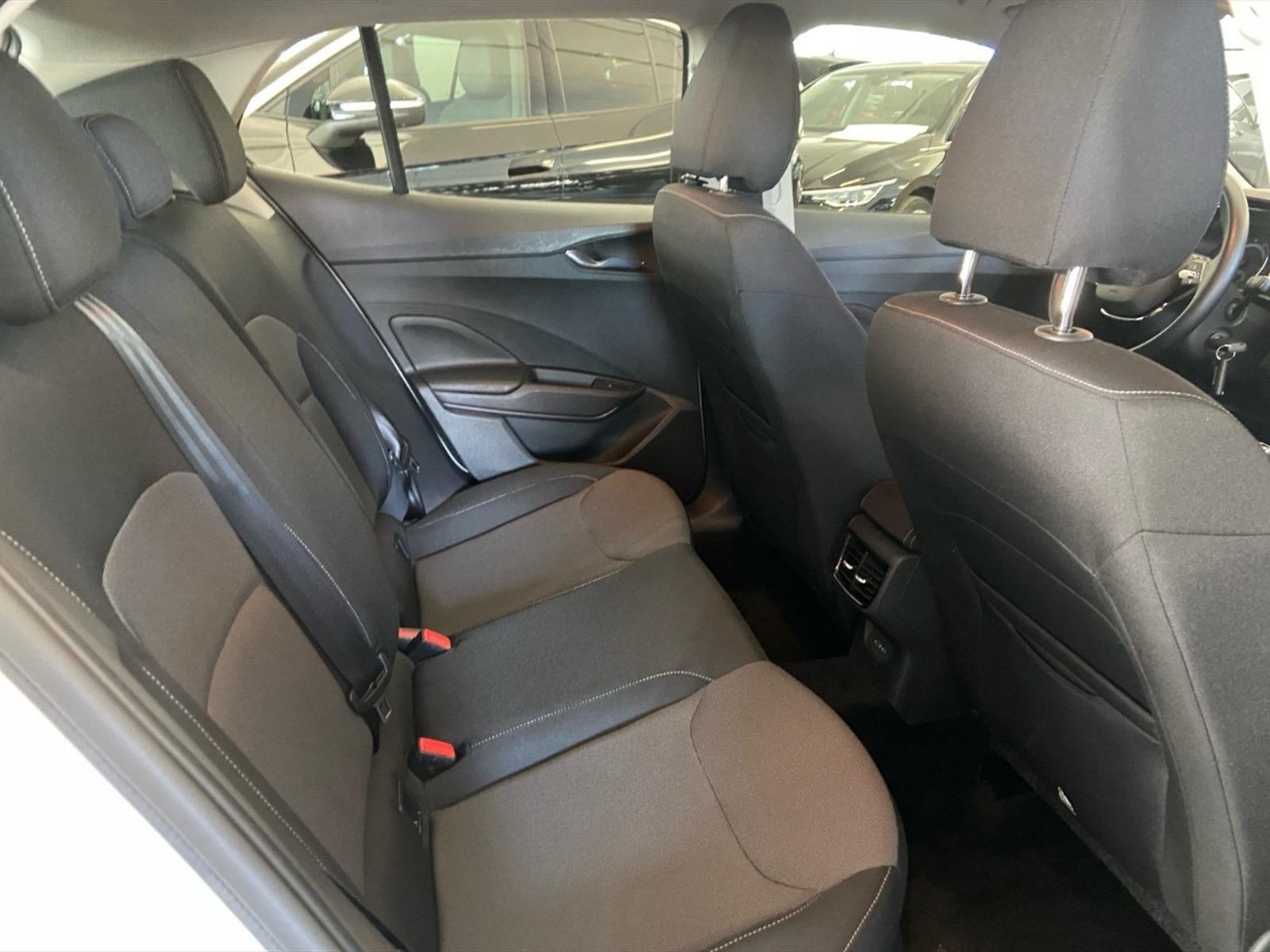 Skoda Fabia 1.0 tsi evo ambition 95cv - 9