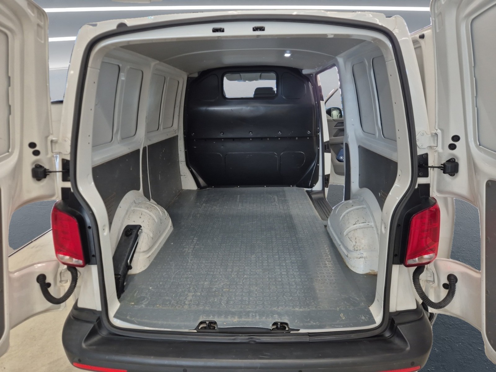 Volkswagen VIC T6.1 Transporter t6.1 30 2.0 tdi 150cv business p.c. - 12