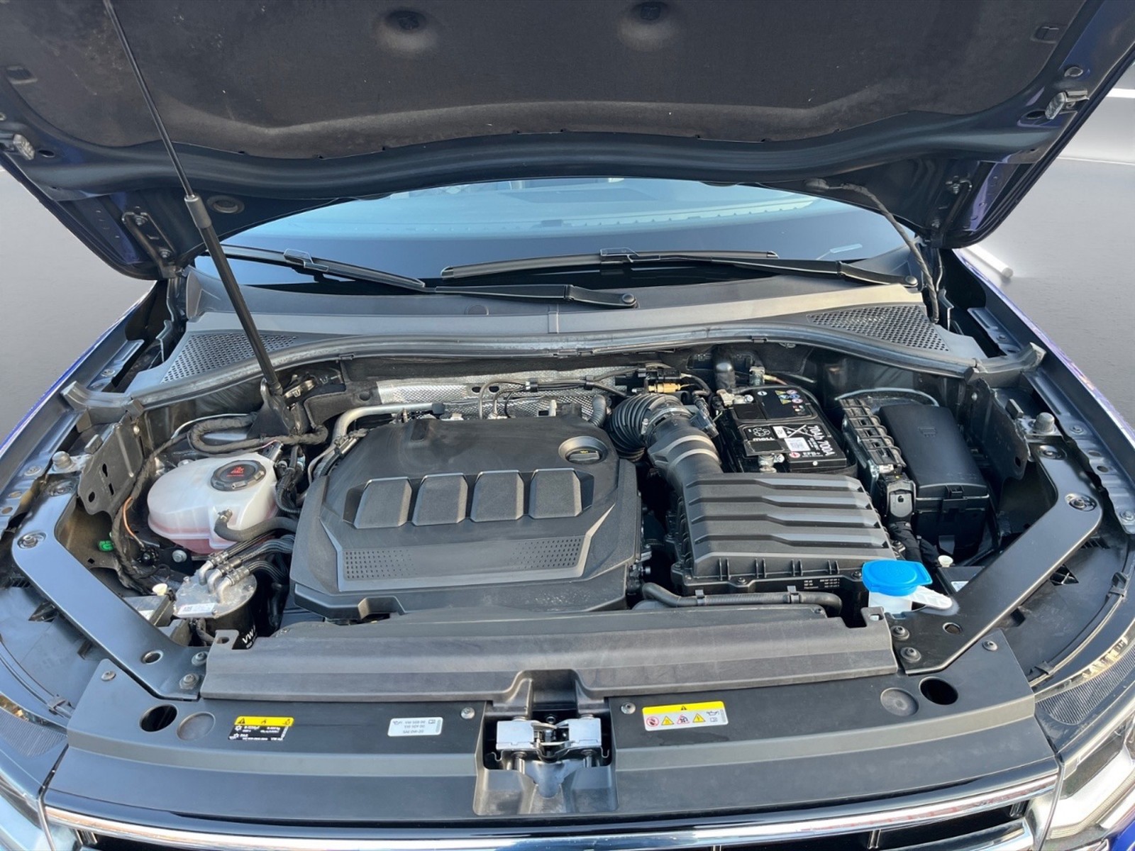 Volkswagen Tiguan 2.0 tdi r-line 4motion 150cv dsg - 11