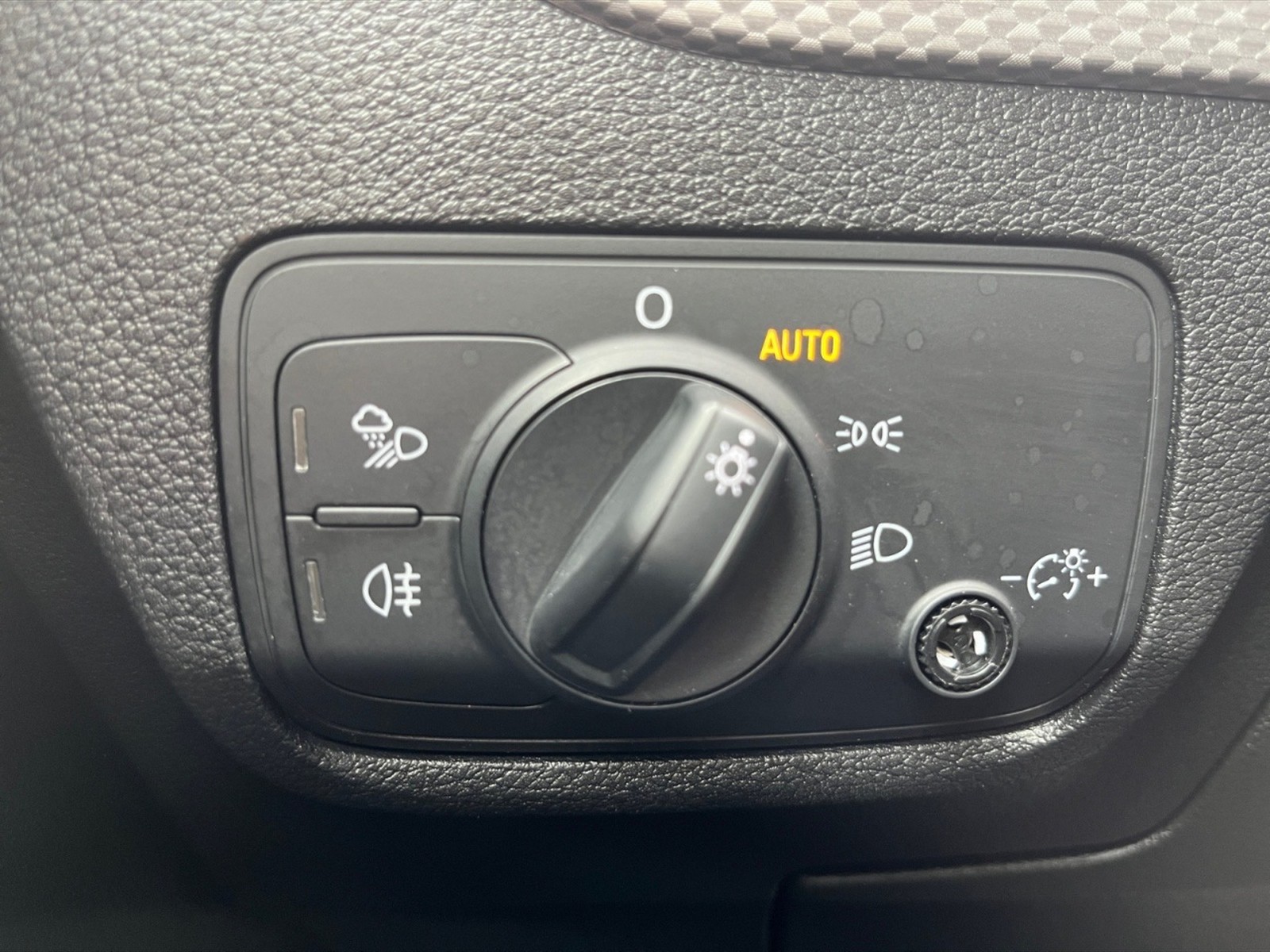 Audi Q2 35 2.0 tdi admired quattro s-tronic - 21