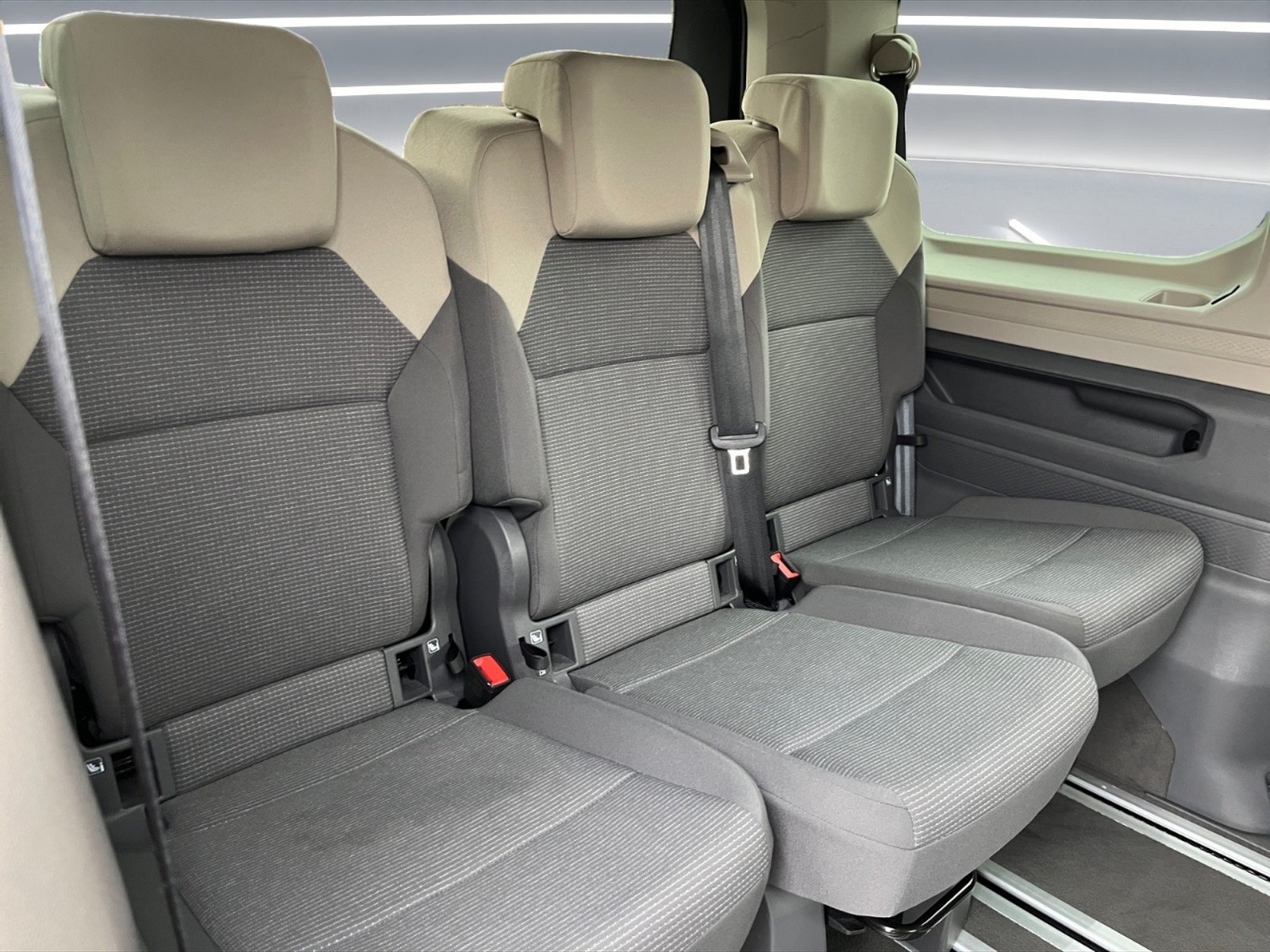 Volkswagen T7 Multivan 2.0 tdi space 150cv dsg 7p.ti - 11