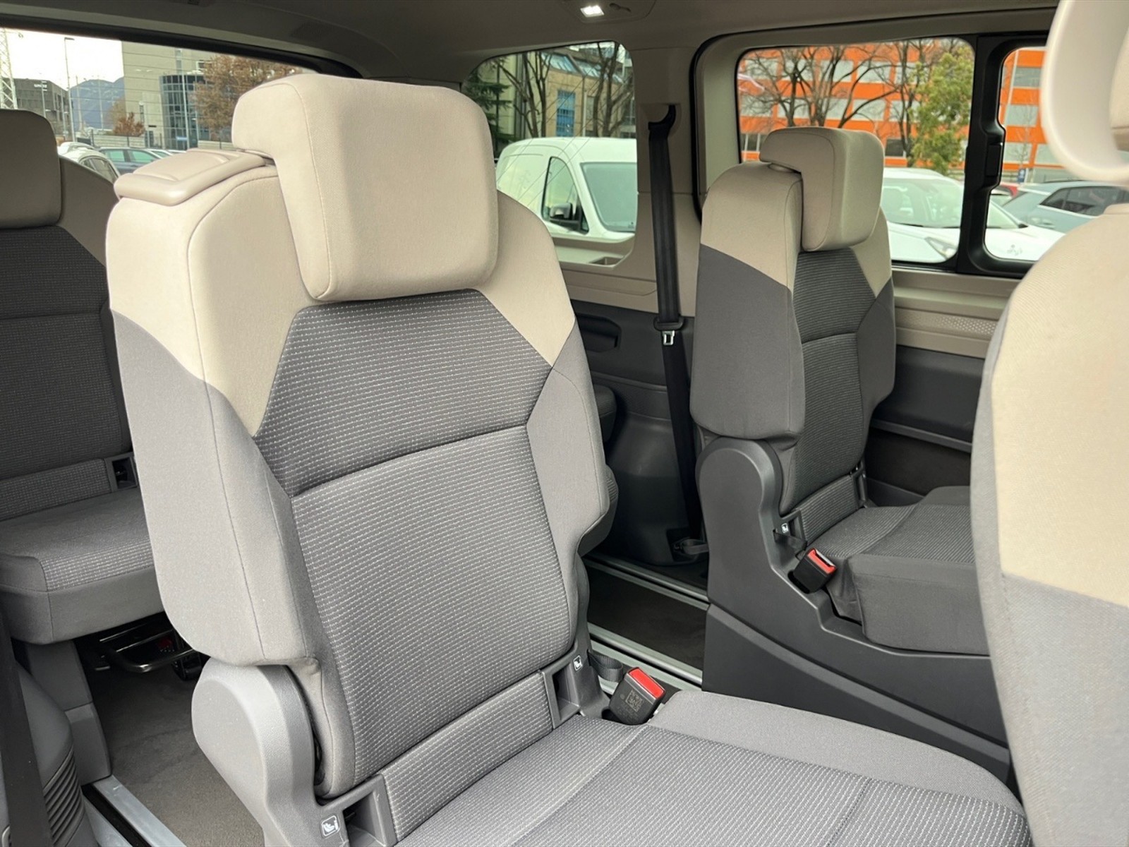 Volkswagen T7 Multivan 2.0 tdi space 150cv dsg 7p.ti - 11