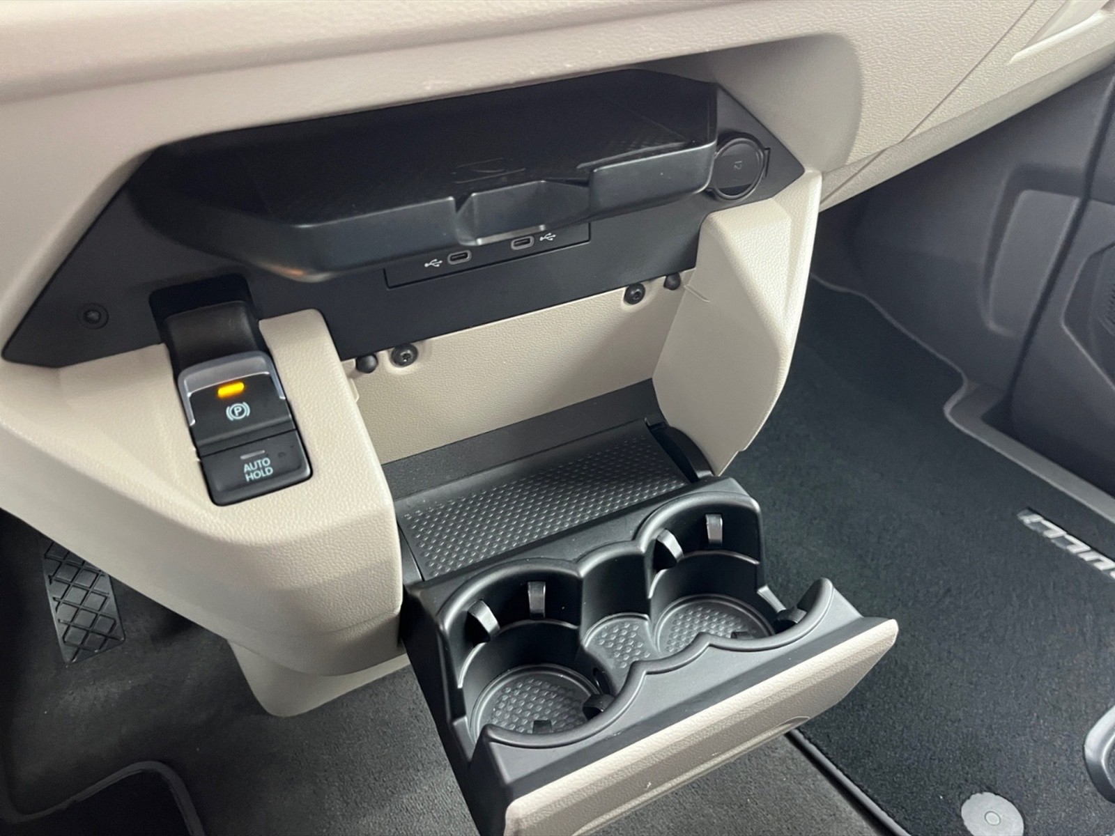 Volkswagen T7 Multivan 2.0 tdi space 150cv dsg 7p.ti - 24