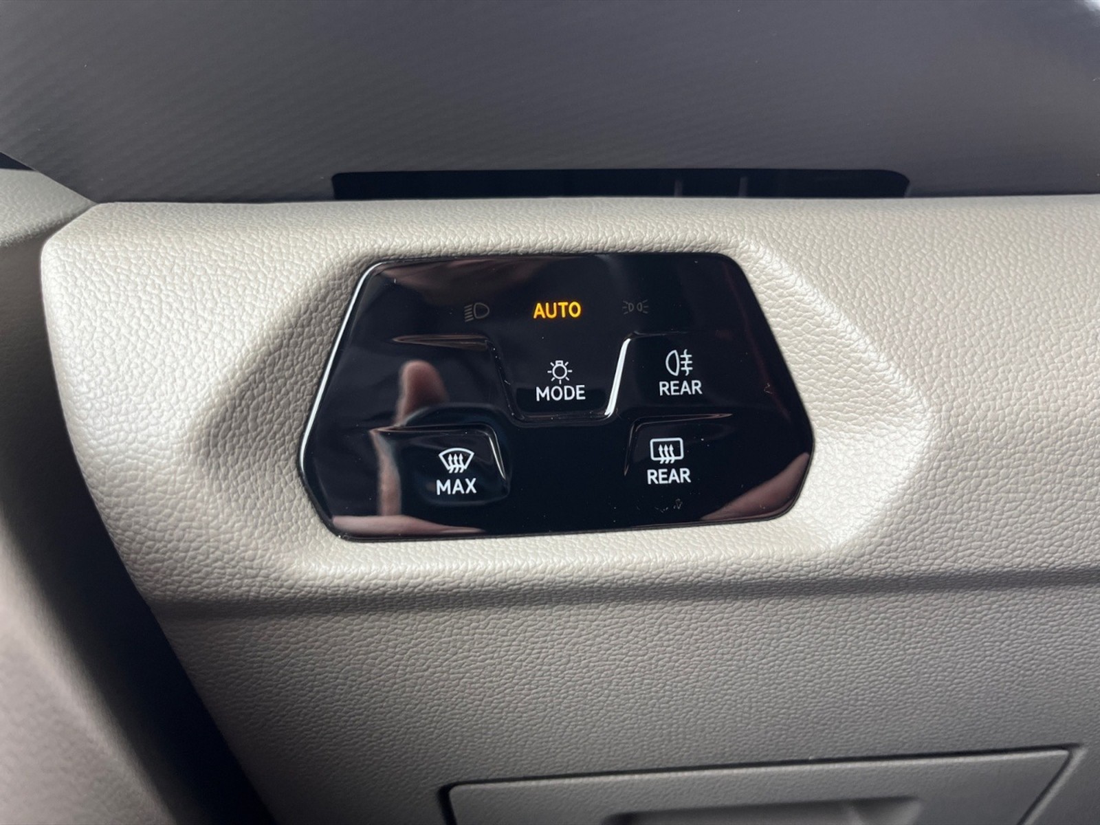 Volkswagen T7 Multivan 2.0 tdi space 150cv dsg 7p.ti - 25