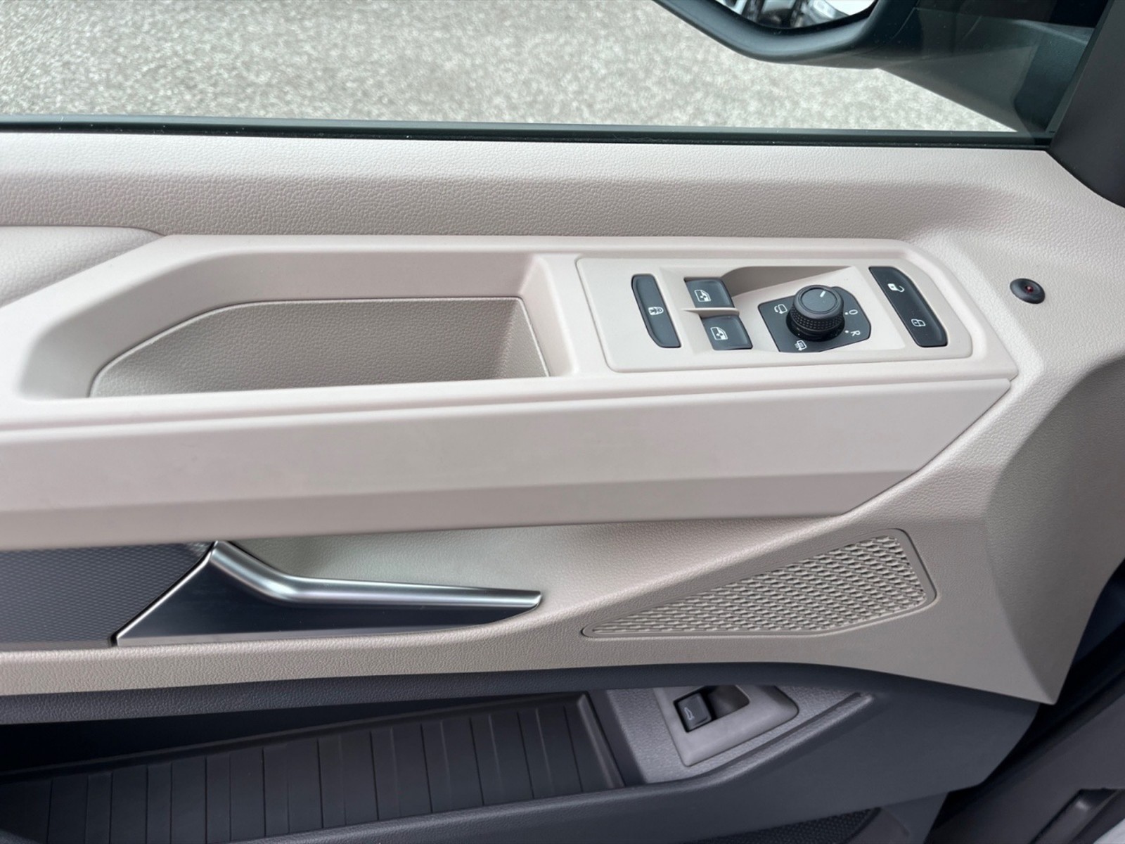 Volkswagen T7 Multivan 2.0 tdi space 150cv dsg 7p.ti - 26