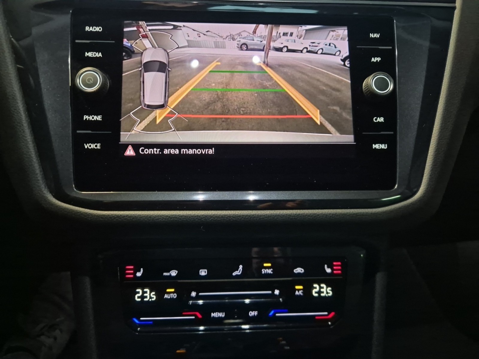 Volkswagen Tiguan 2.0 tdi elegance 4motion 150cv dsg - 16