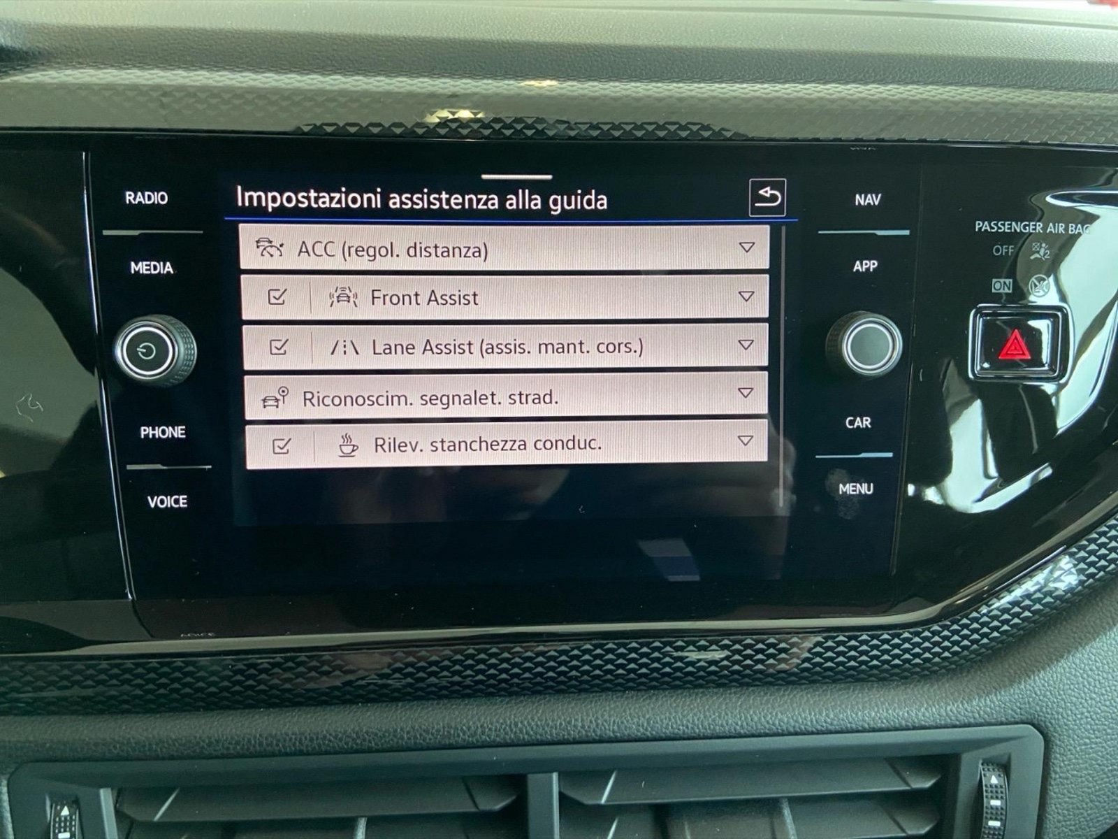 Volkswagen Taigo 1.0 tsi life 110cv - 21