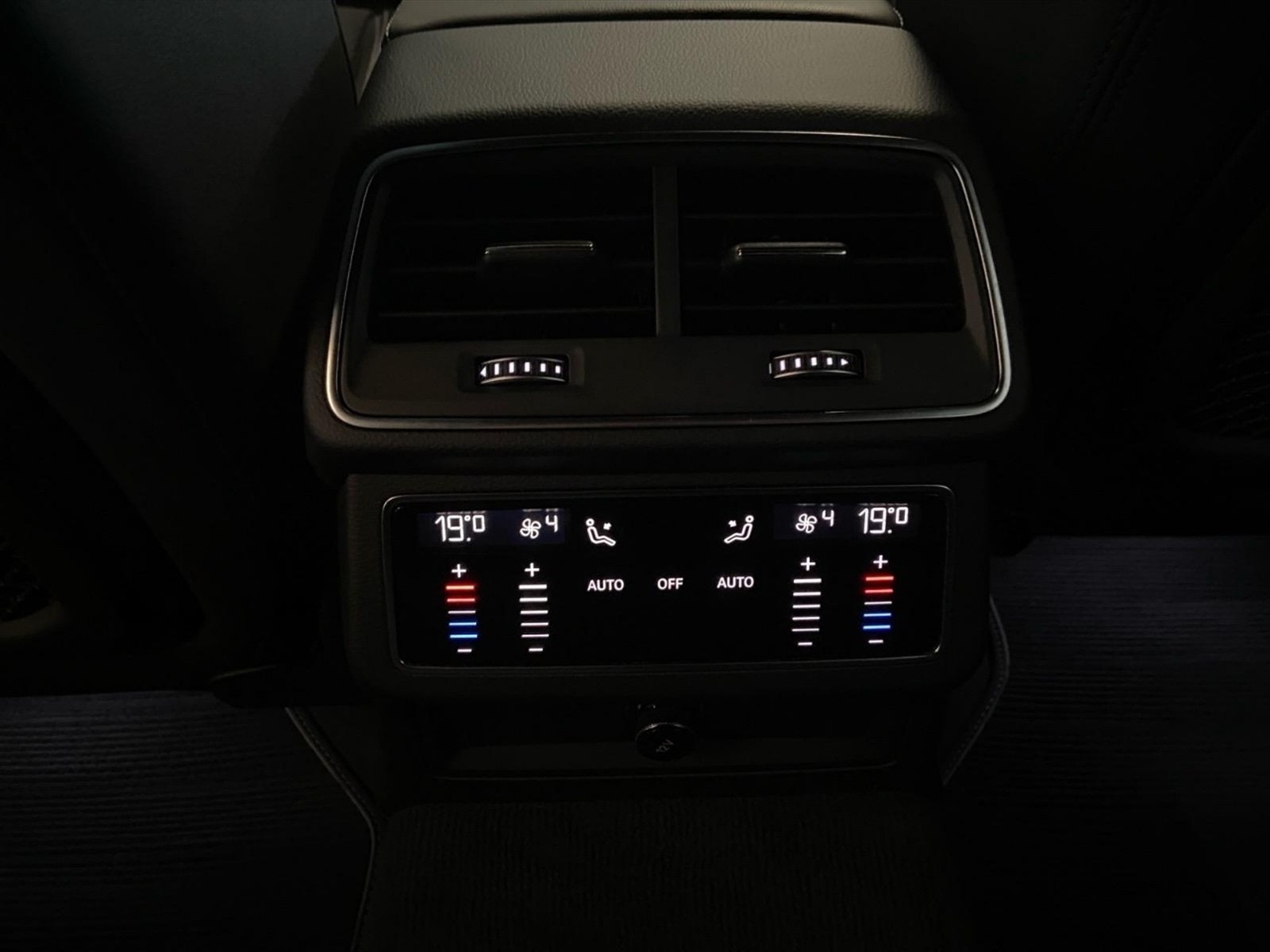 Audi A6 avant 50 3.0 tdi mhev business sport quattro tiptronic - 29