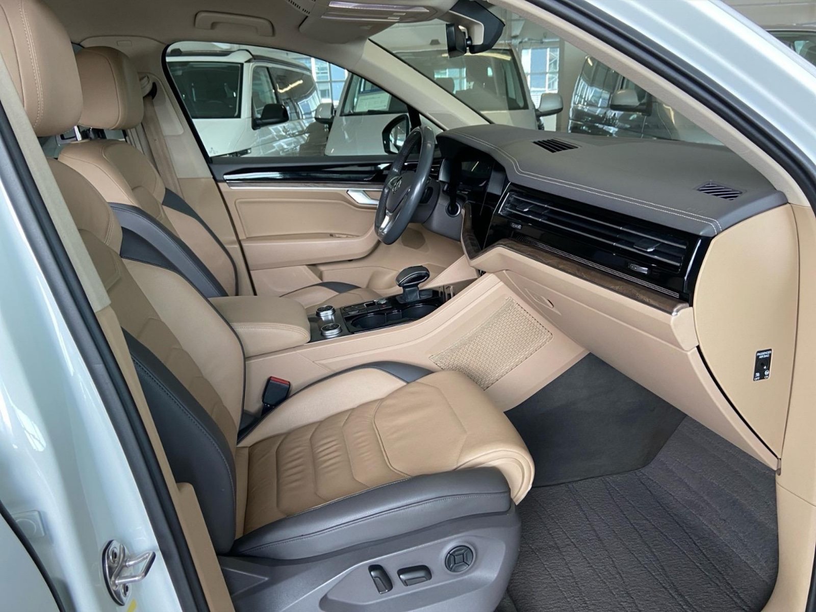 Volkswagen Touareg 3.0 v6 tdi advanced r-line exterior pack 231cv tiptronic - 9