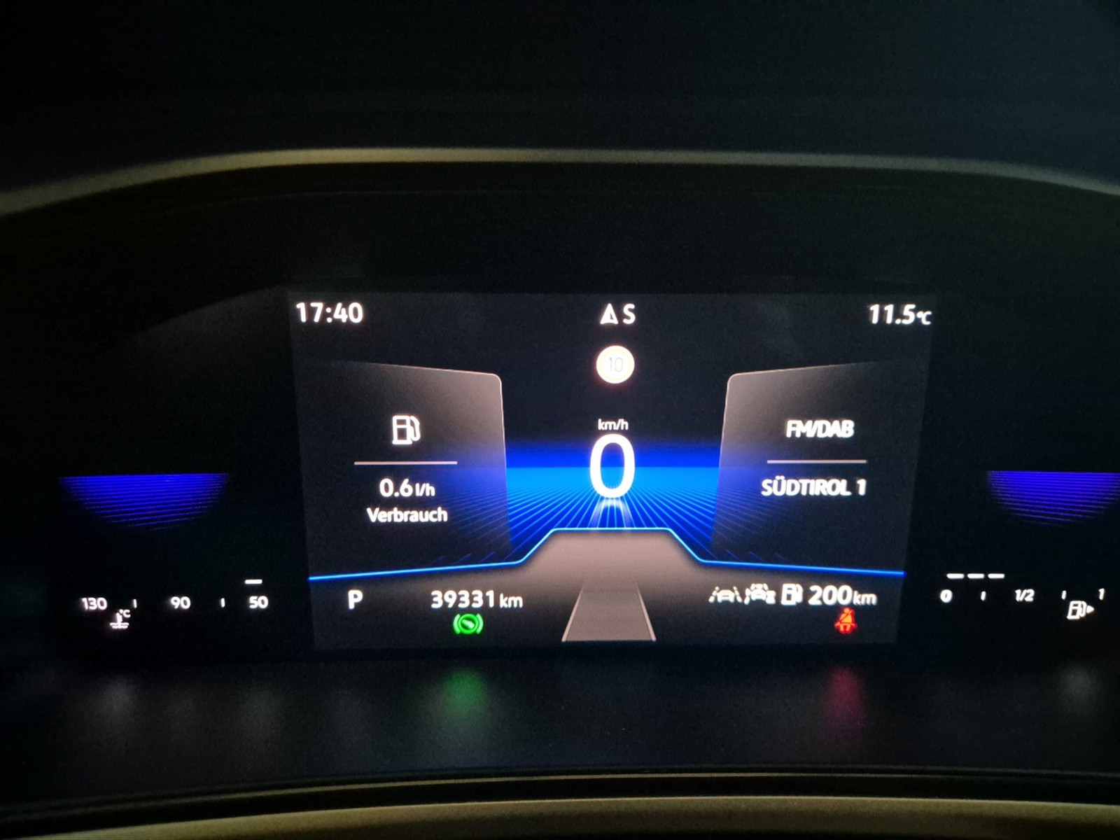 Volkswagen T-Roc 1.5 tsi life dsg - 13