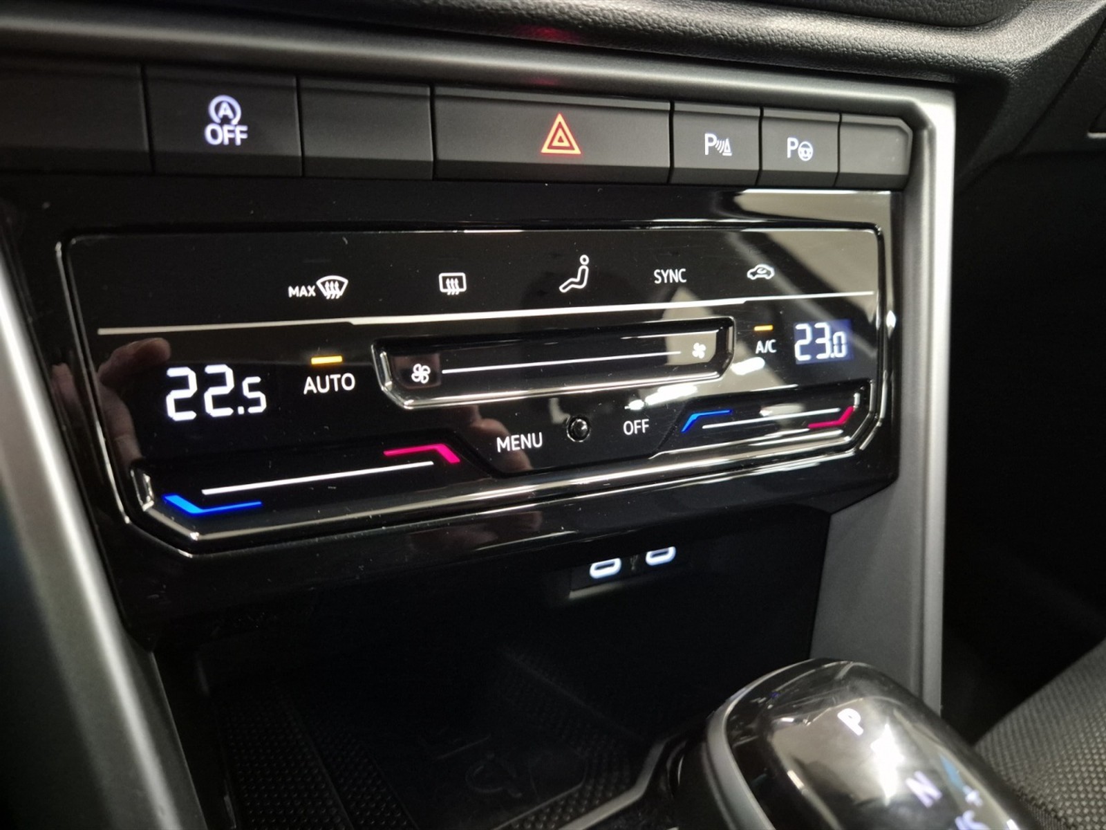 Volkswagen T-Roc 1.5 tsi life dsg - 18