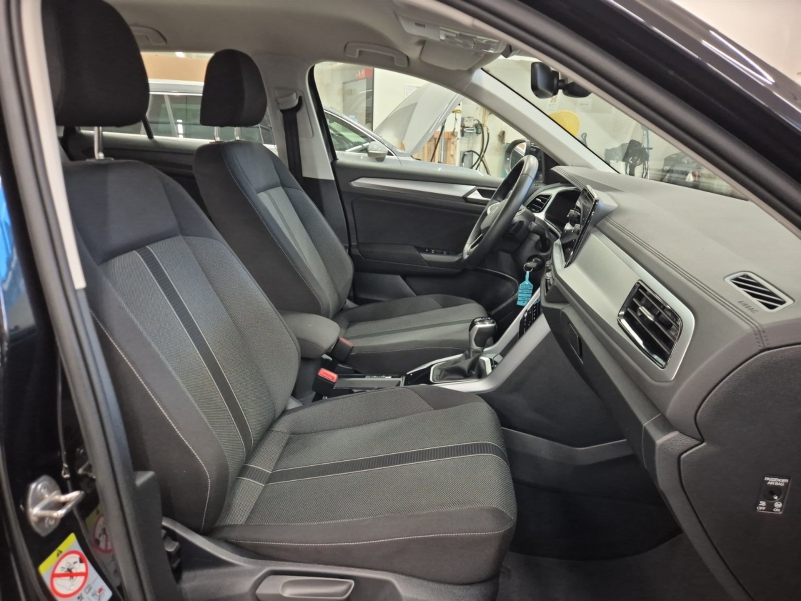 Volkswagen T-Roc 1.5 tsi life dsg - 9